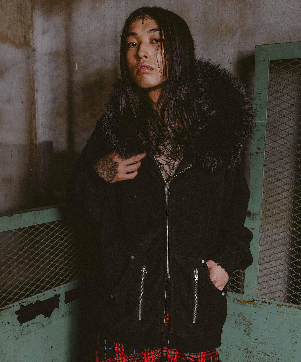 FR(13)NDS/フレンズ/FUR HOODIE