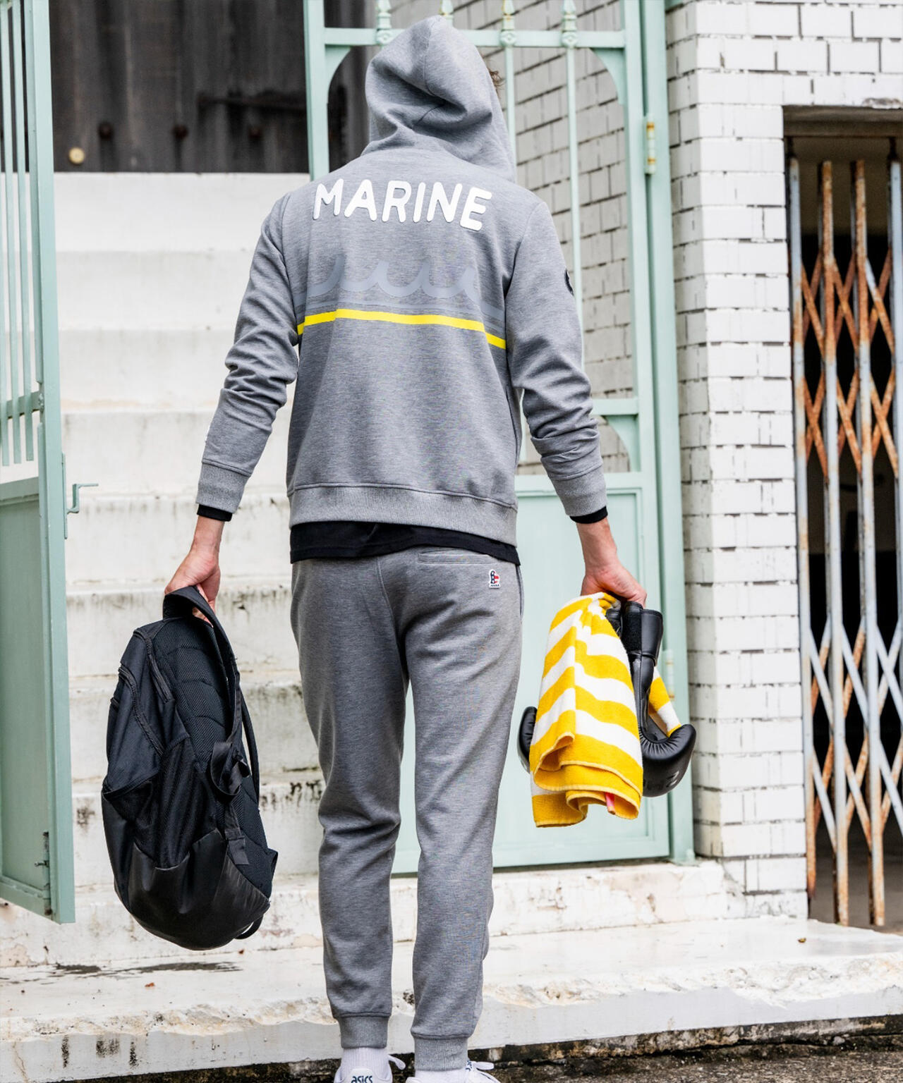 muta MARINE/ムータ マリン/Set-up Hoodie Back Metal