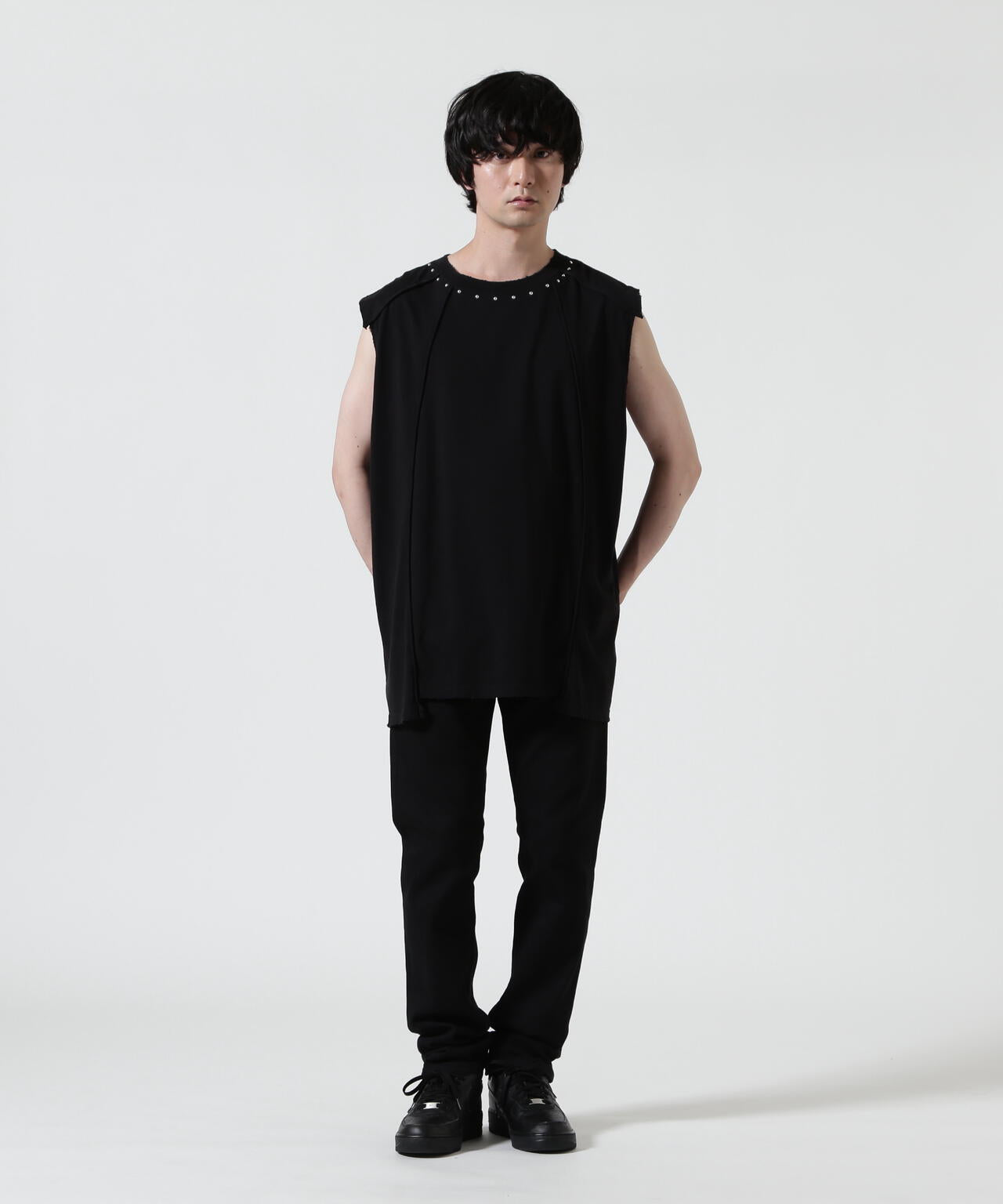 177cm B:81 W:72 H:88 着用サイズ:F