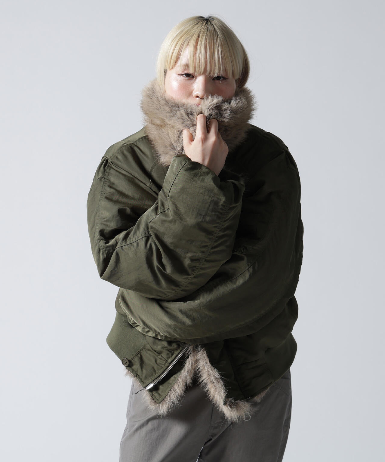 FR(13)NDS/フレンズ/REVERSIBLE FUR NYLON BLOUSON