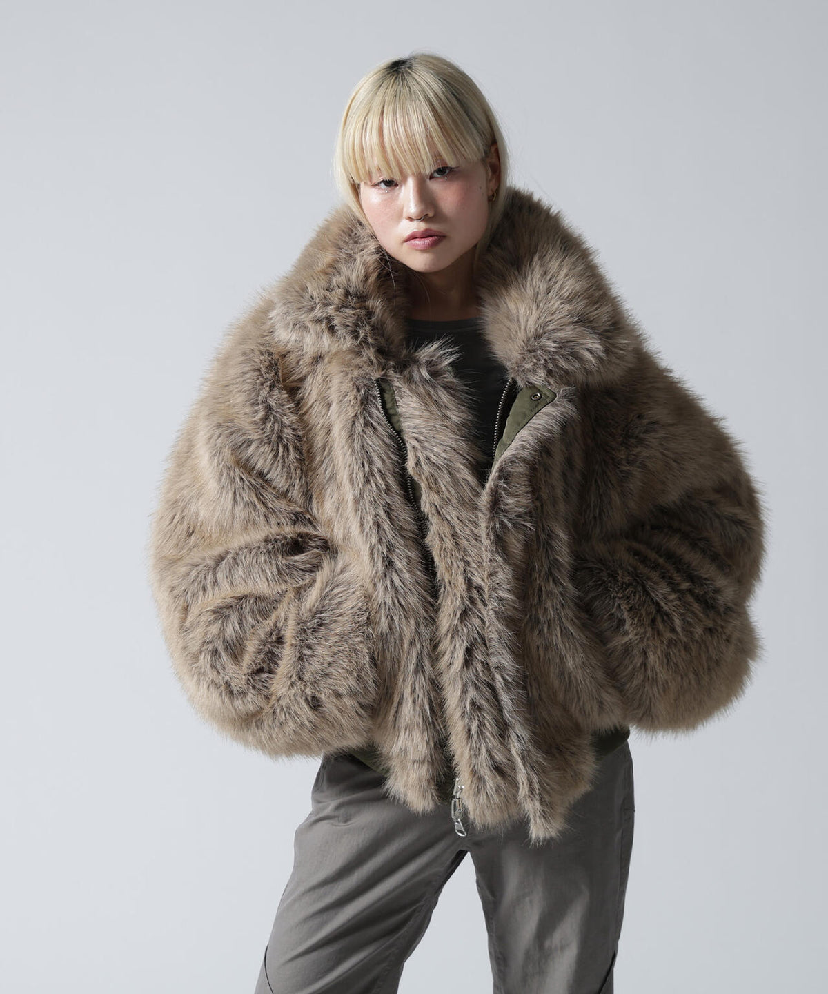 FR(13)NDS/フレンズ/WOMEN REVERSIBLE FUR NYLON BLOUSON