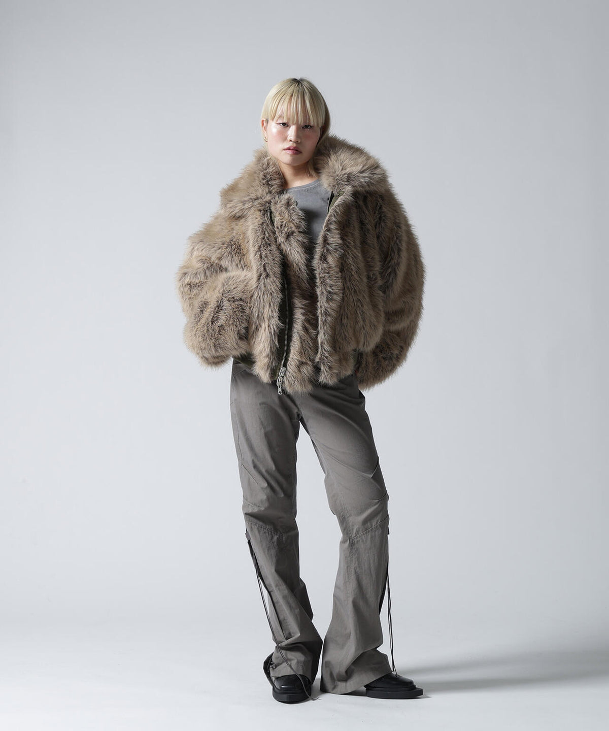 FR(13)NDS/フレンズ/WOMEN REVERSIBLE FUR NYLON BLOUSON