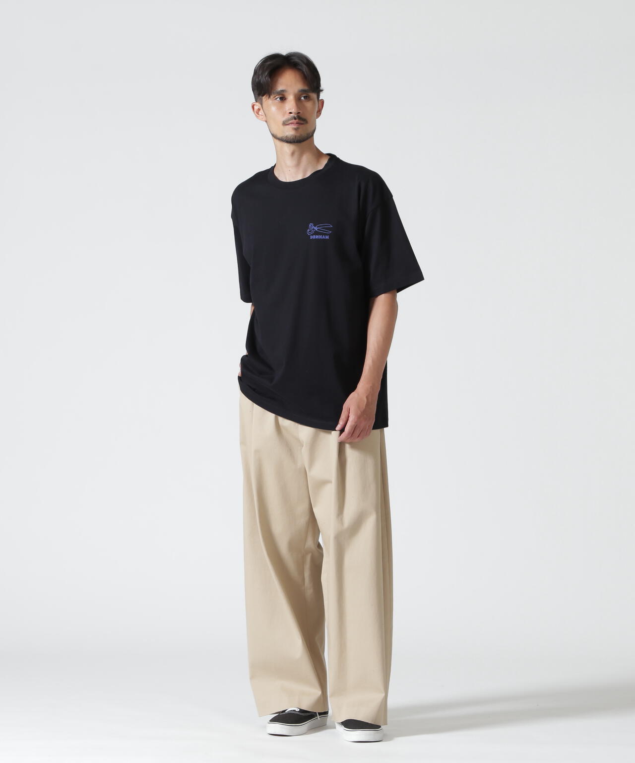 DENHAM/デンハム/TYPOGRAPHY GRAPHIC TEE