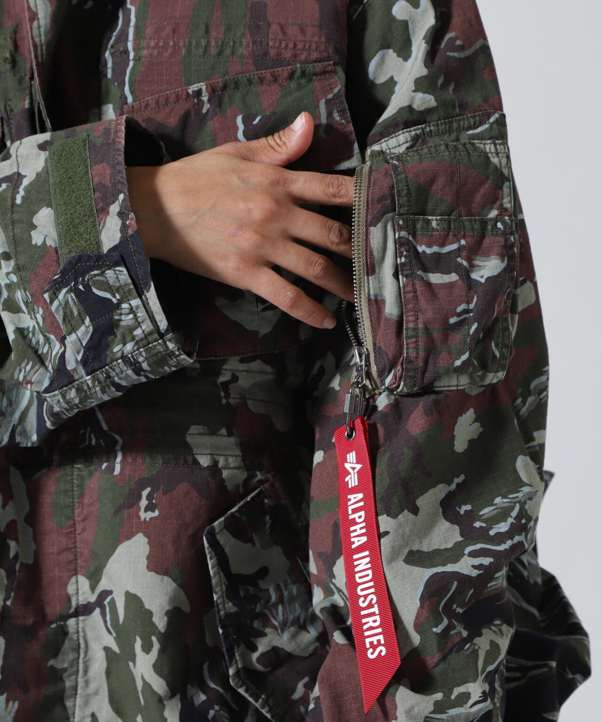 beautiful people×Alpha/double-end camouflage field JK