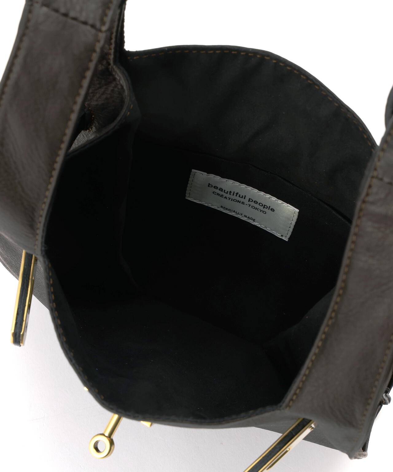 beautiful people/ビューティフルピープル/oiled leather market shoulder bag