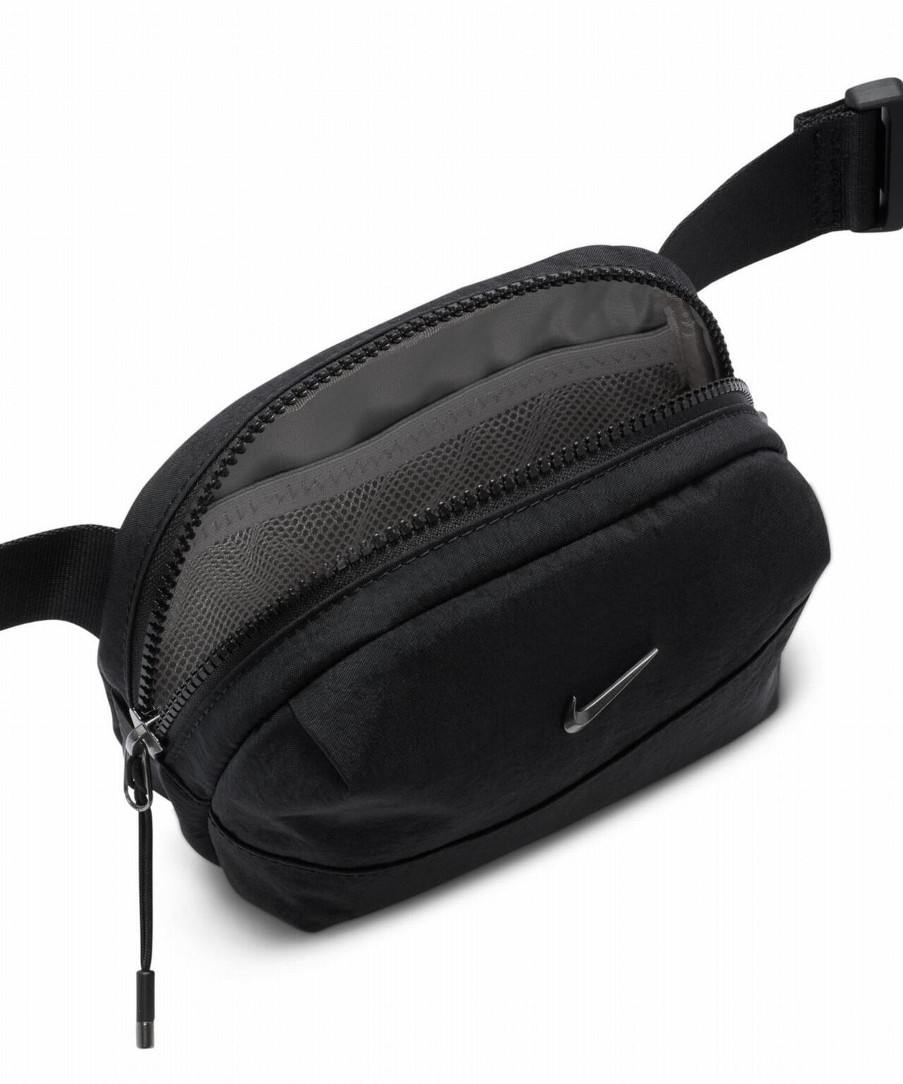 NIKE/ナイキ クロスボディバッグ (2L)