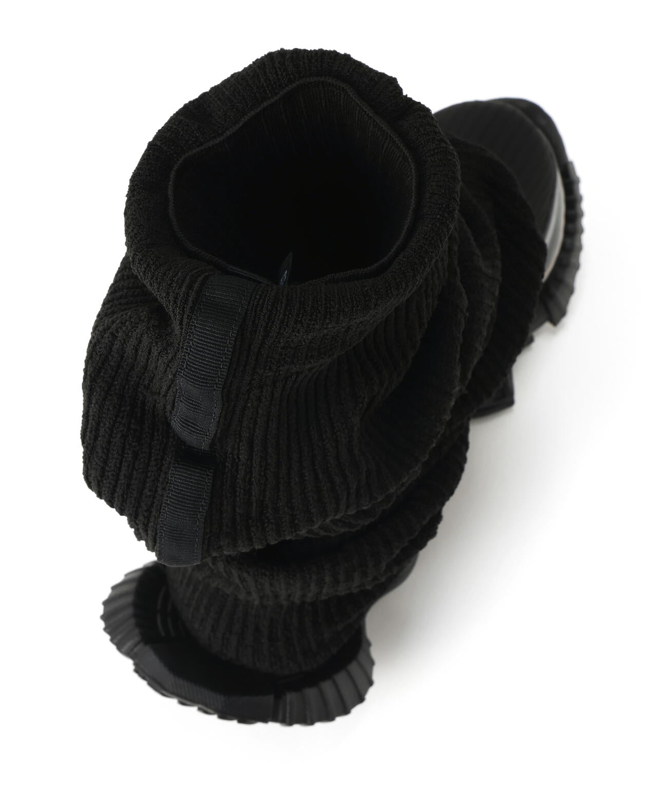 grounds/グラウンズ/SKYSCRAPER FALCON LOOSE SOCKS