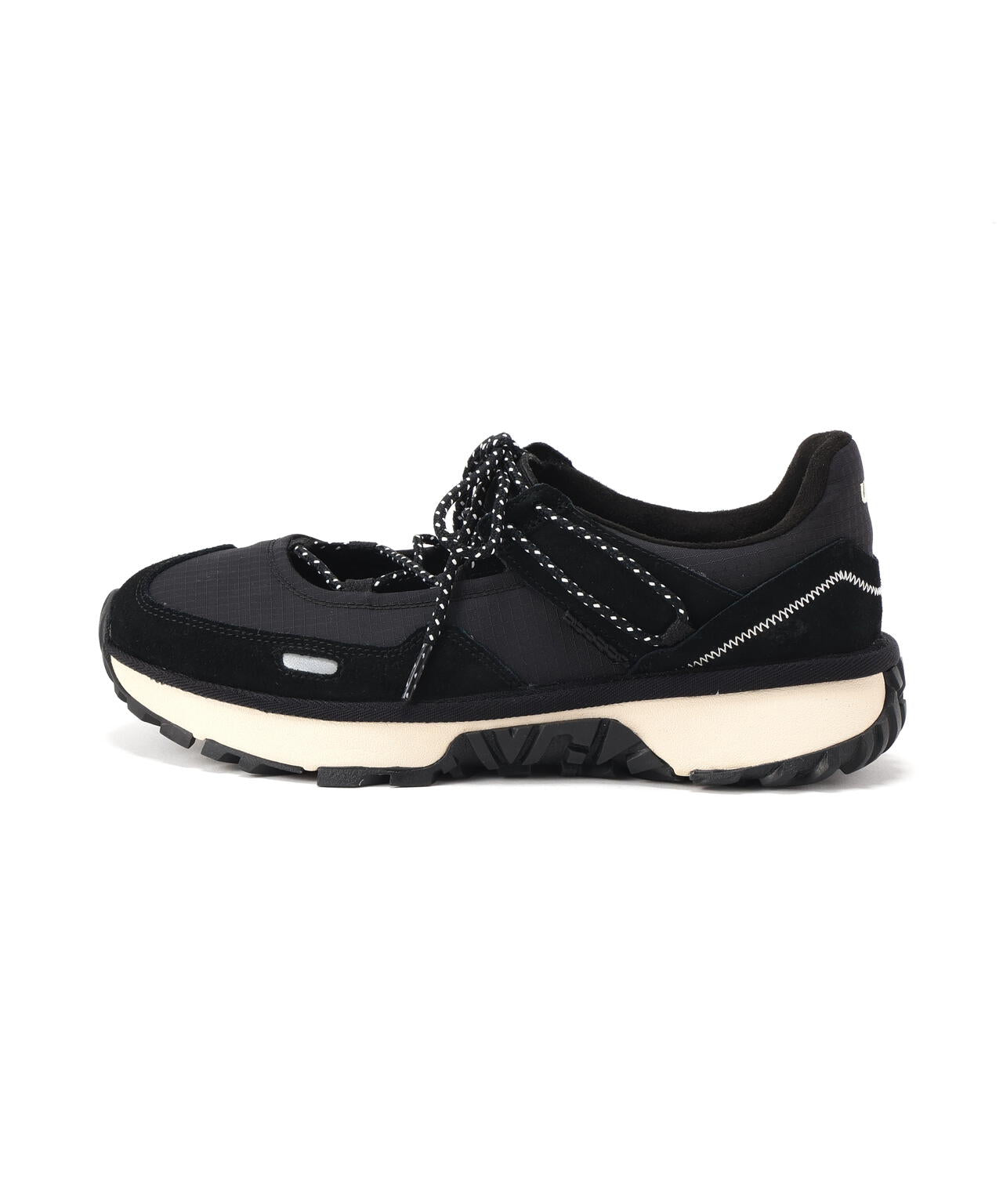 UGG/アグ/RetroFi Low Ballet Sneaker/レトロファイローバレエスニーカー