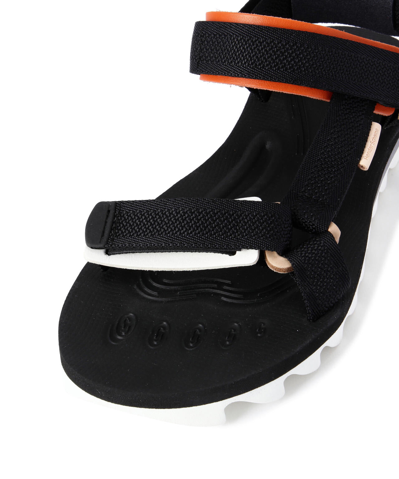 aa23dcc1-7022-58f2-b123-e9e165313f7f_Image