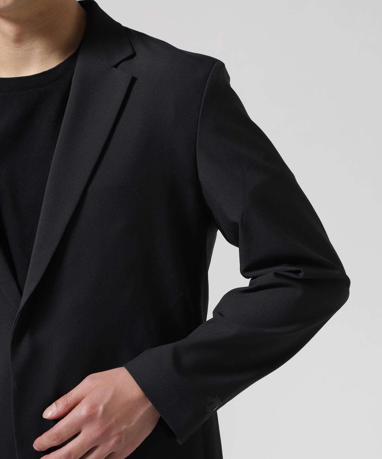 DESCENTE ALLTERRAIN / デサントオルテラインIO/TECH SLIM TAILORED JACKET