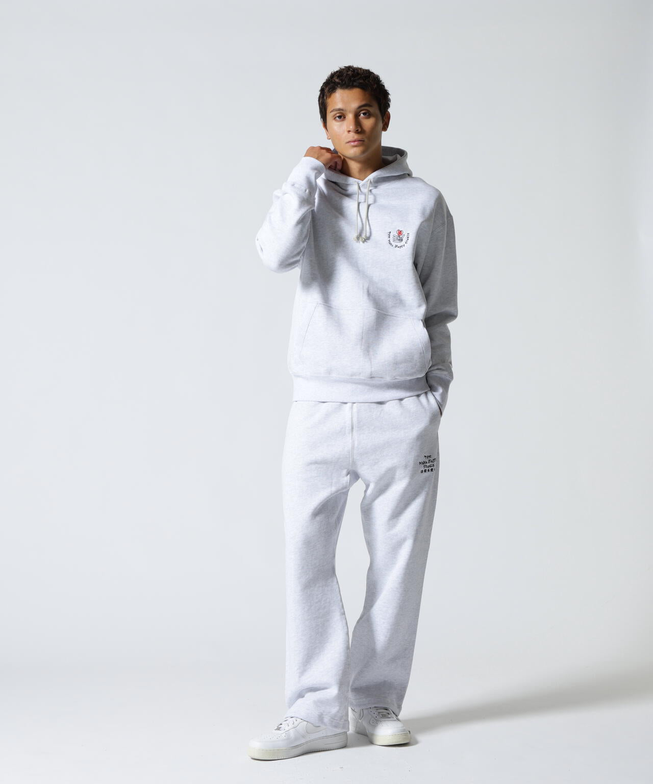 The Make Happy Studio/ザメイクハッピーストゥディオ/SWEAT PANTS