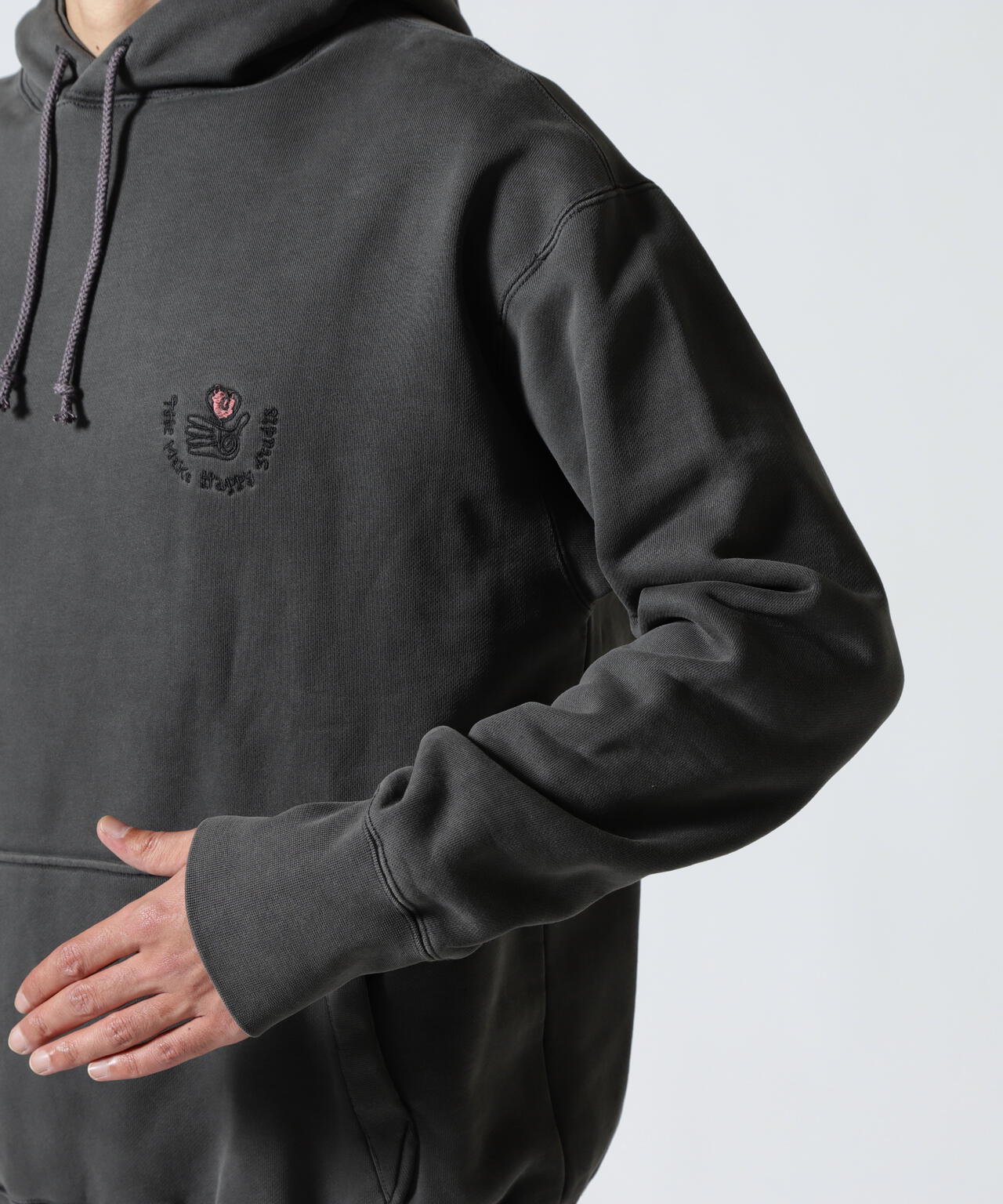 The Make Happy Studio/ザメイクハッピーストゥディオ/SWEAT HOODY