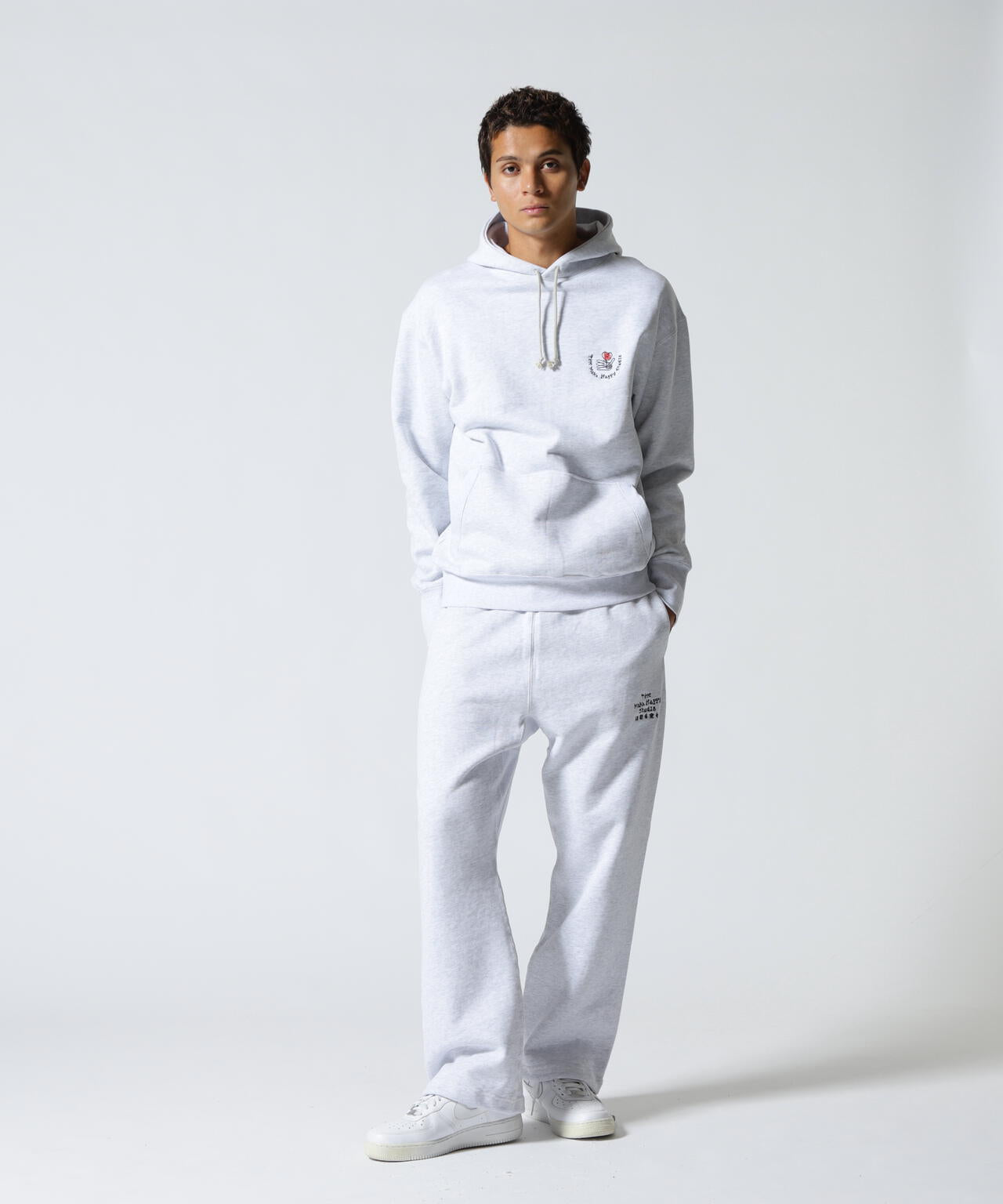 The Make Happy Studio/ザメイクハッピーストゥディオ/SWEAT HOODY