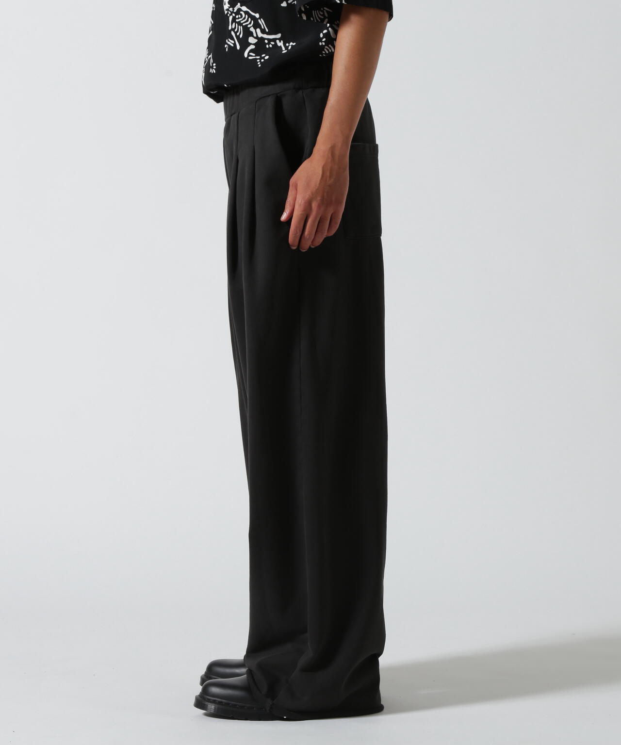 Toironier/トワロニエ/2Tuck Sweat Pants