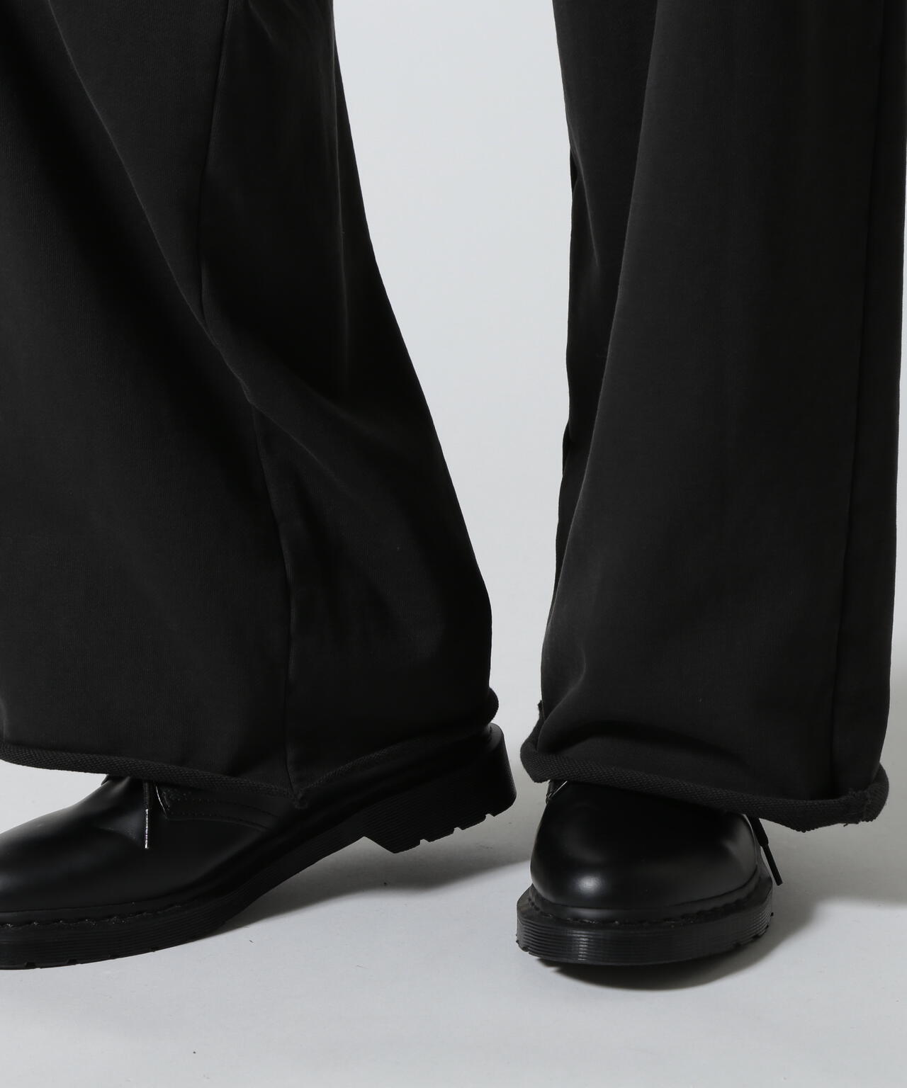 Toironier/トワロニエ/2Tuck Sweat Pants
