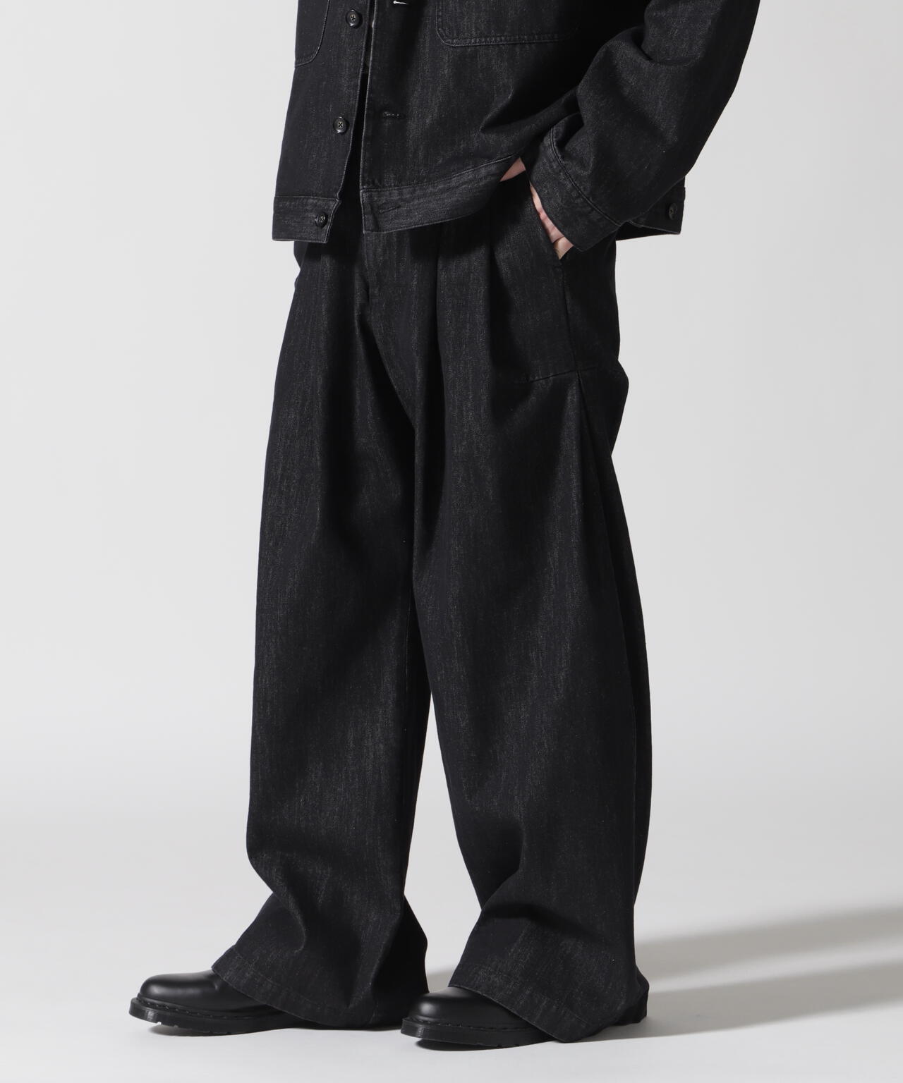 Toironier/トワロニエ/Denim 2Tuck Side Tuck Pants