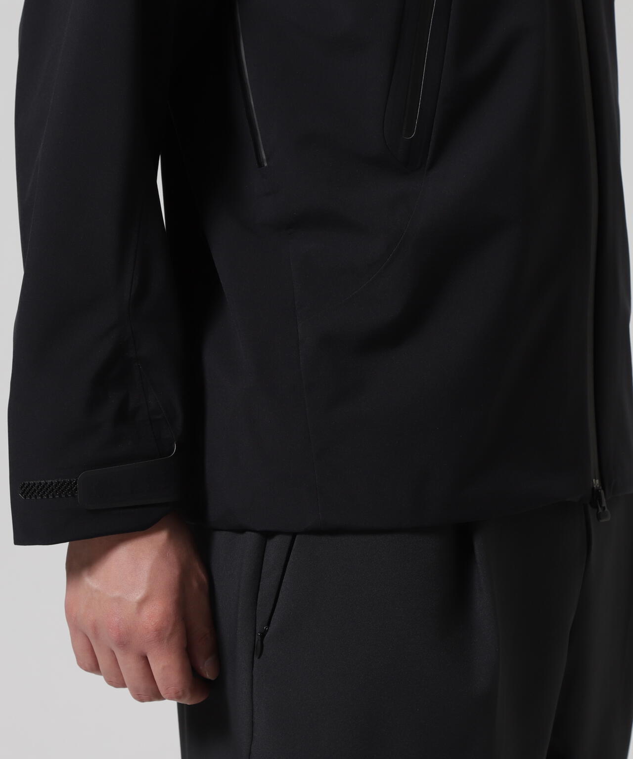 DESCENTE ALLTERRAIN/デサントオルテライン/HARD SHELL JACKET ”CREAS”
