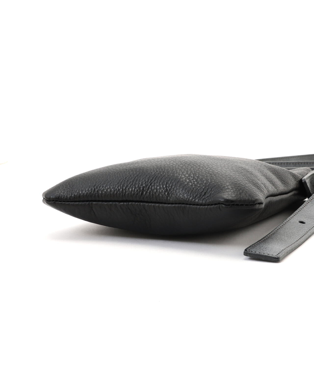 Hender Scheme/エンダースキーマ/one side belt bag small