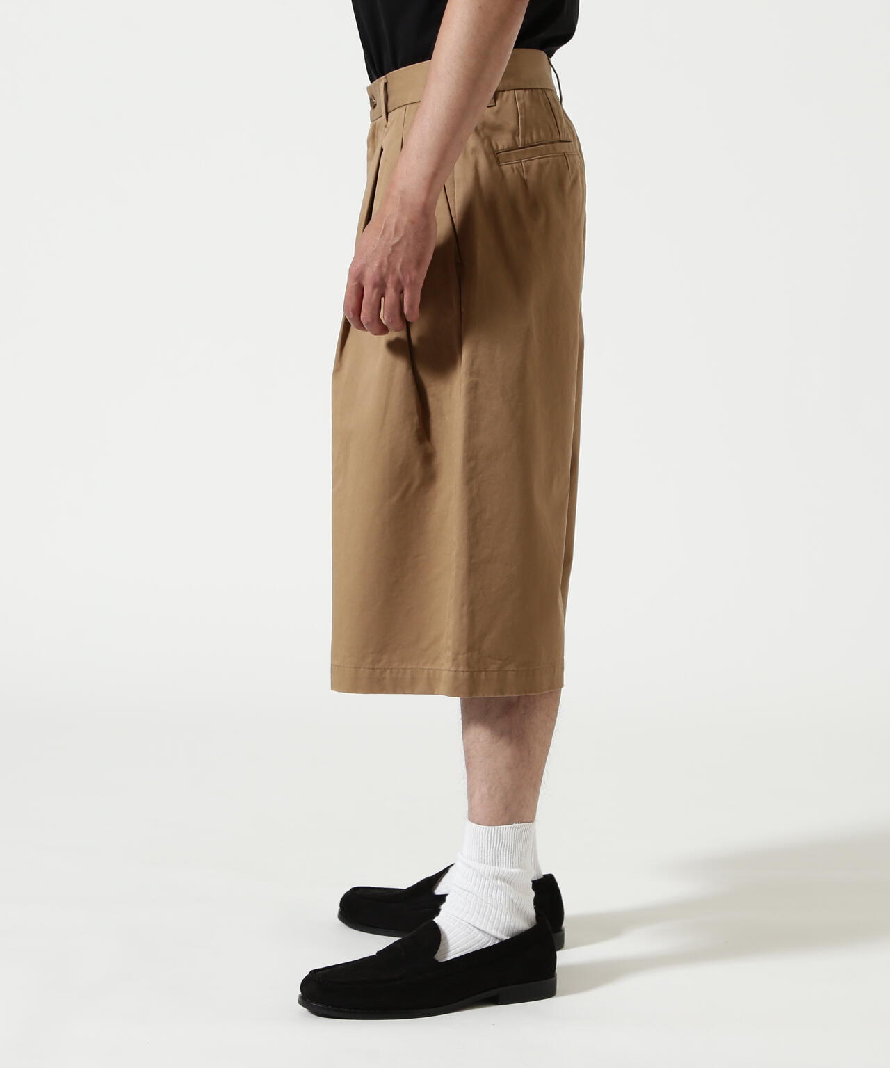 Toironier/トワロニエ/2TUCK LONG SHORTS