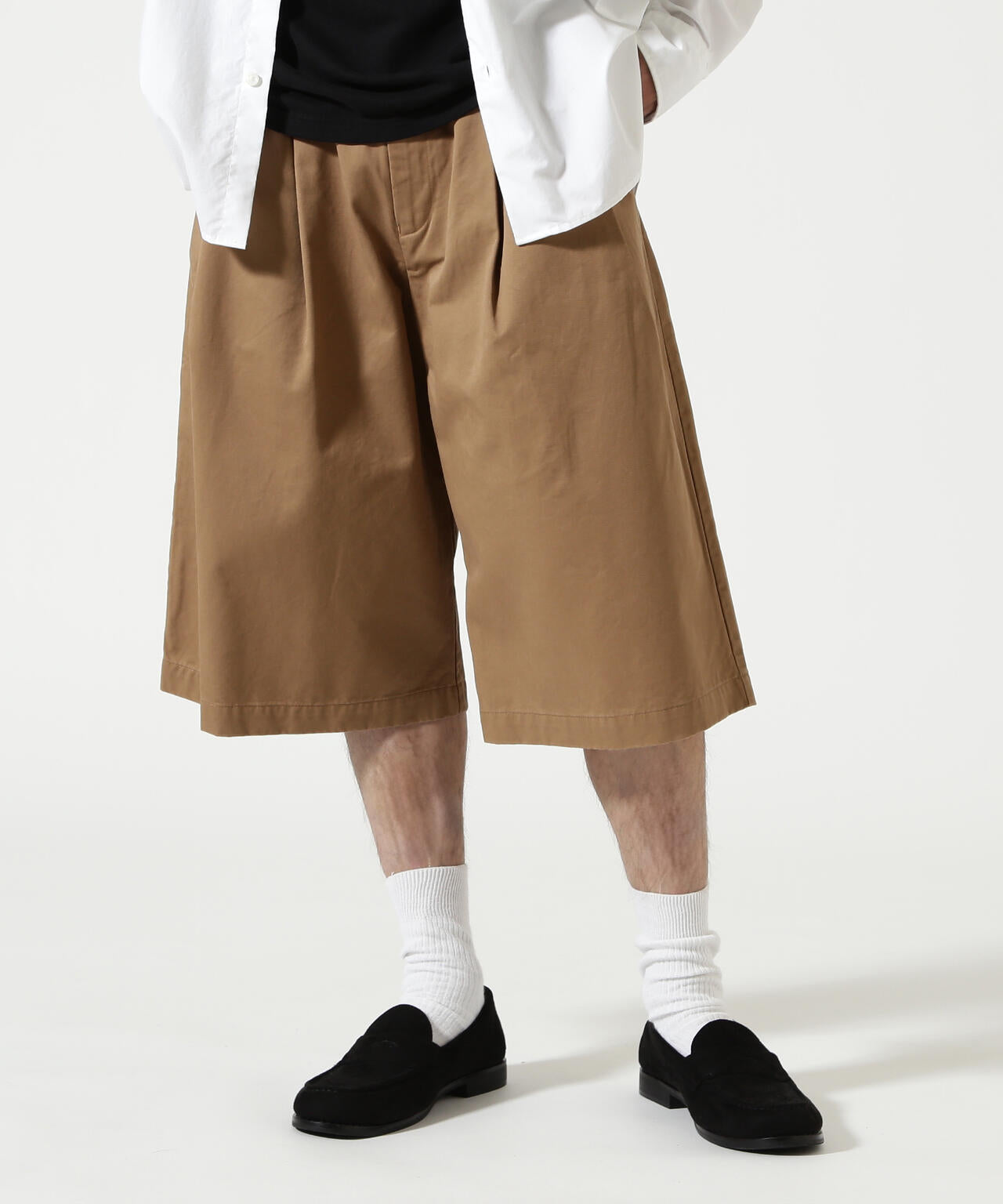 Toironier/トワロニエ/2TUCK LONG SHORTS