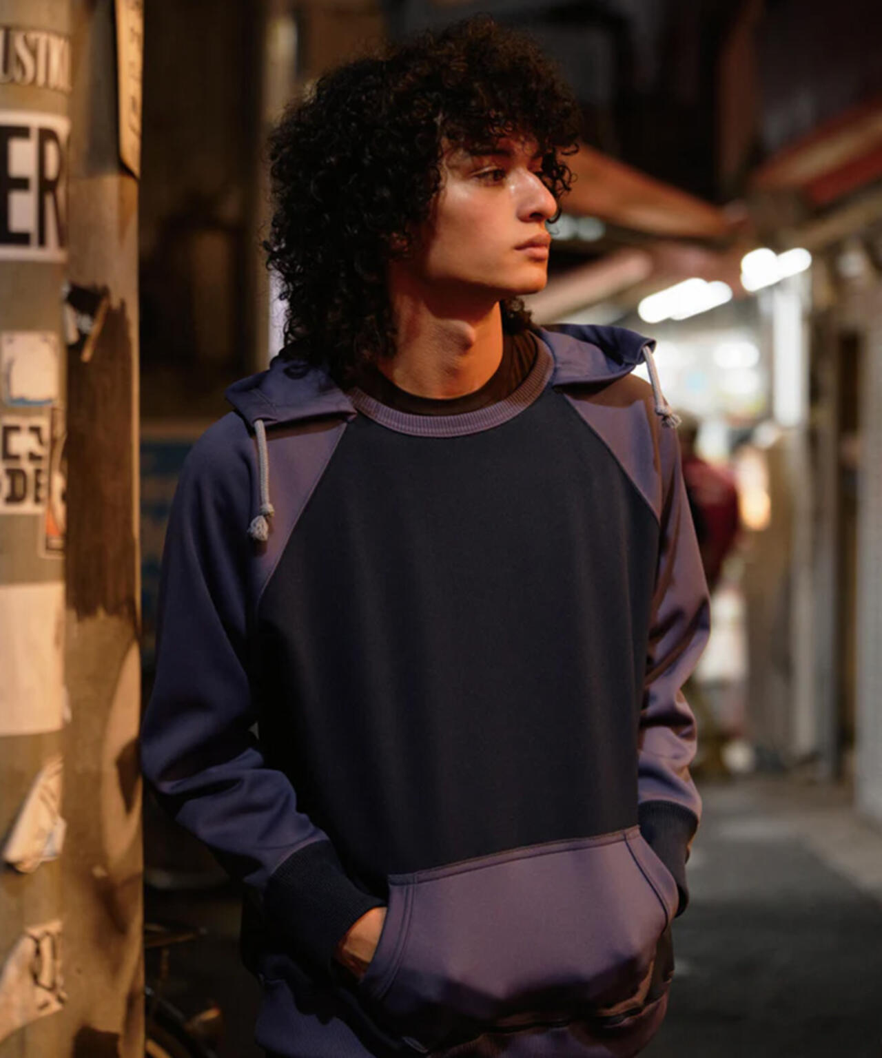 FOUNDOUR/ファウンダ/W FACE 2 TONE HOODIE