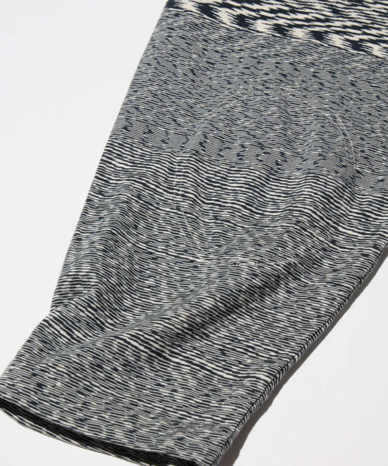 THOUSANDS/サウザンズ/VORTEX FOOTBALL SHIRT