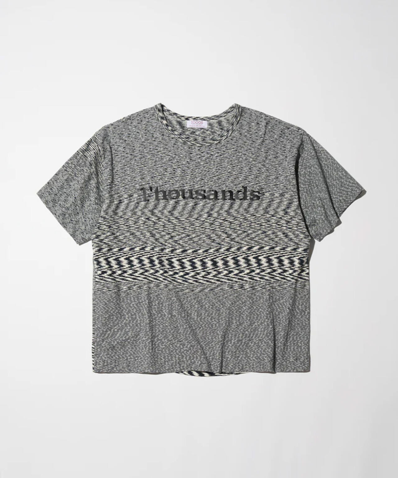 THOUSANDS/サウザンズ/VORTEX TECHNICAL LOGO TEE