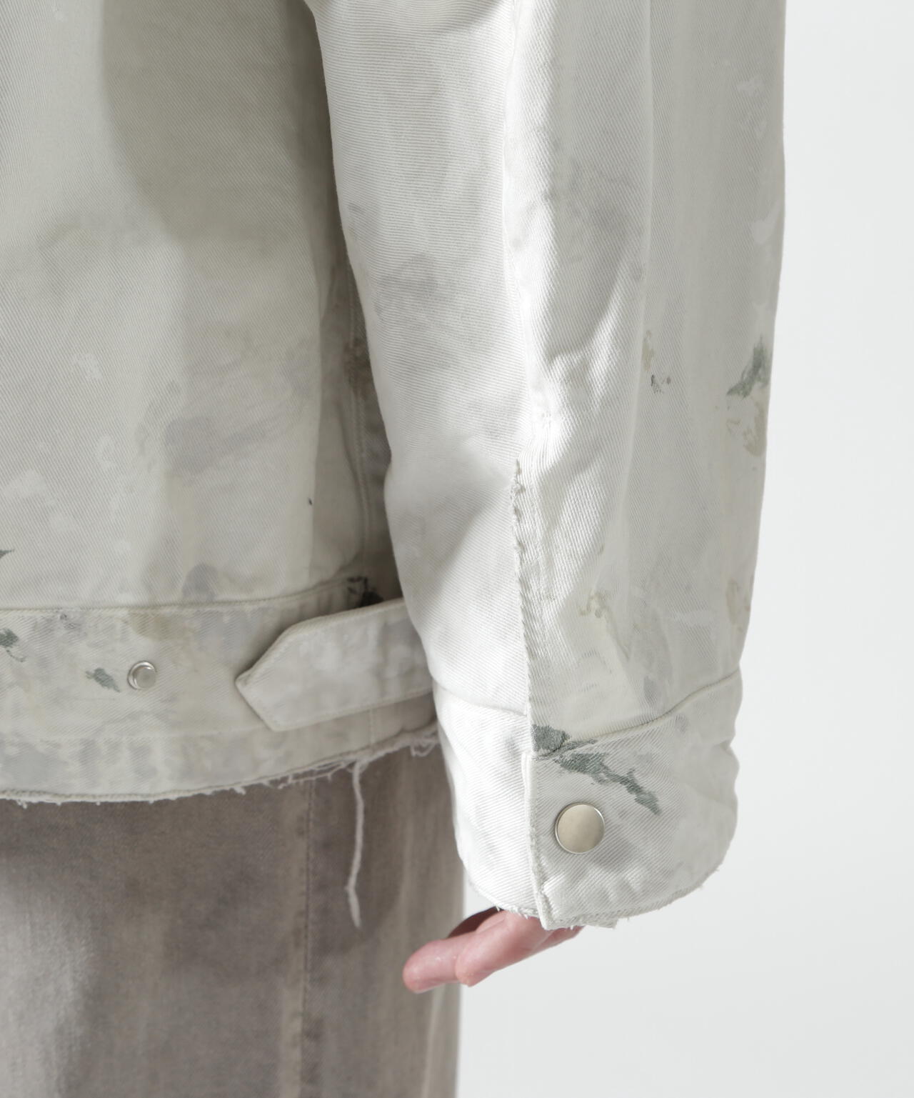 177cm B:81 W:72 H:88 着用サイズ:3