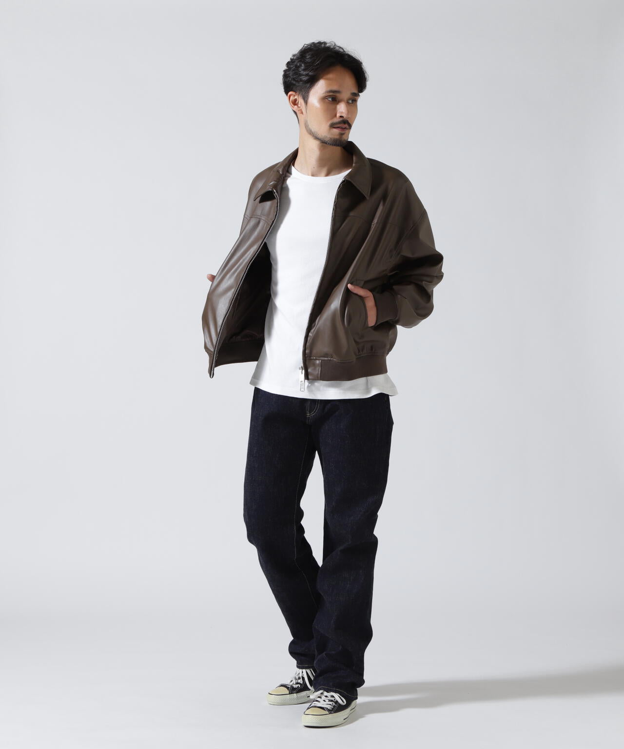 Toironier/トワロニエ/Artificial Leather Work