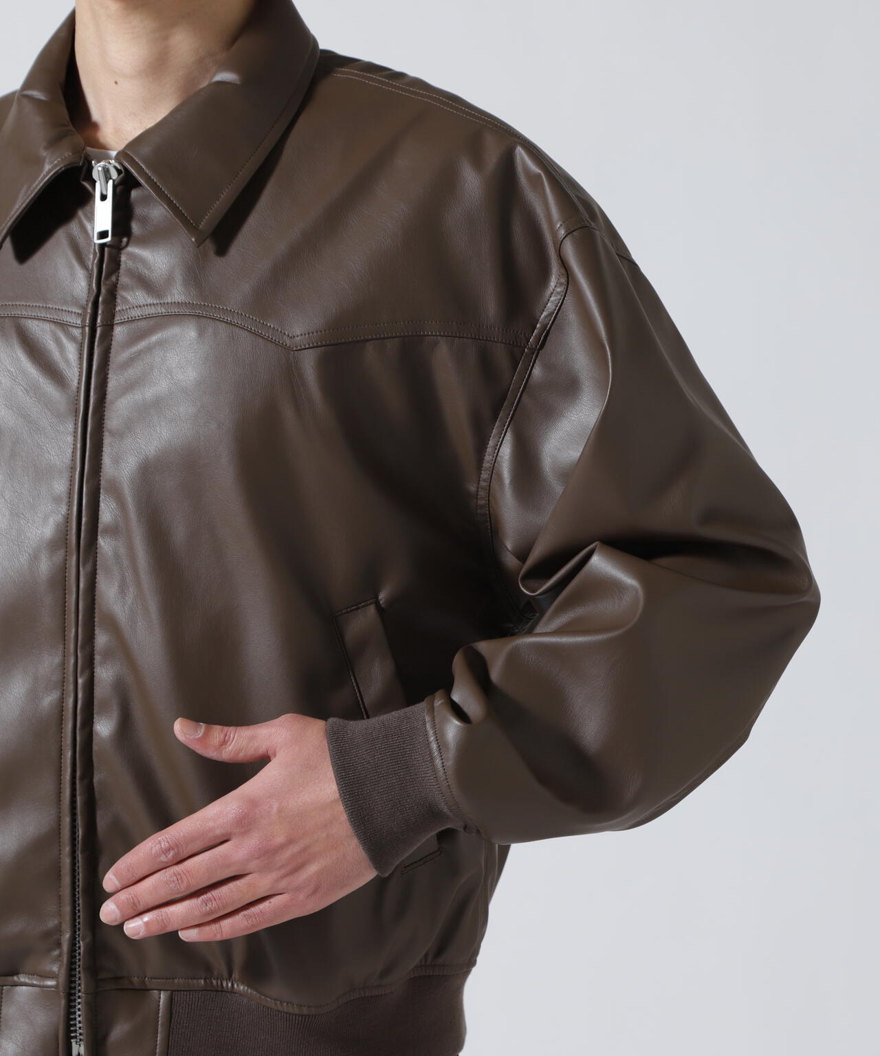 Toironier/トワロニエ/Artificial Leather Work