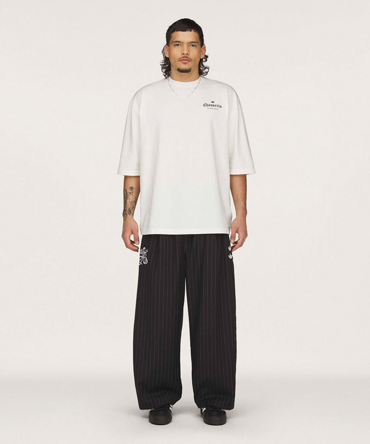 adidas×WILLY CHAVARRIA/アディダス×ウィリーチャバリア/WC PINSTRIPE PANTS