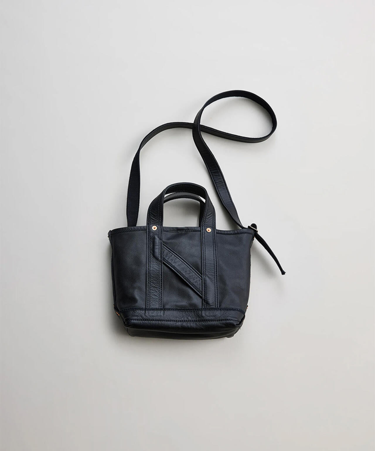 NICENESS/ナイスネス/M/LEDZ/ホースレザーNNショルダートートバッグ/NN-3604A17