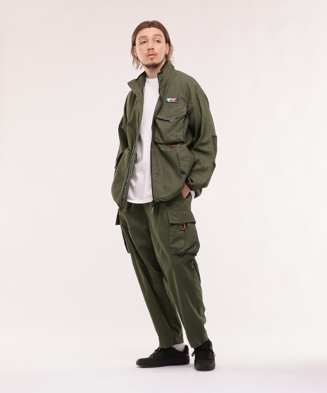 4cb4fdeb-8b93-5680-b6fc-fb9b76ae2c53_Image