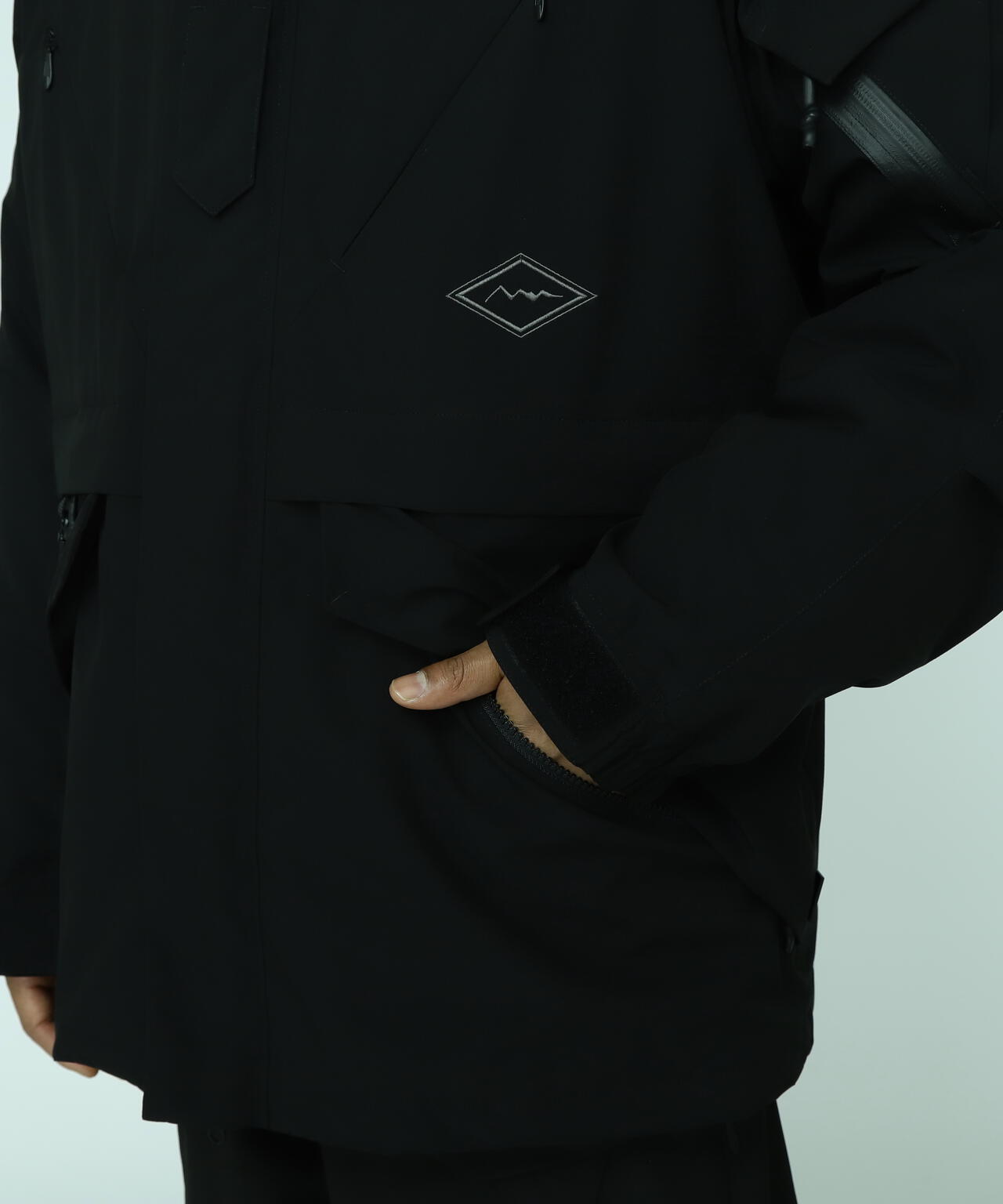 2fa2ea77-56a4-5db0-af31-34c446d1d8d1_Image