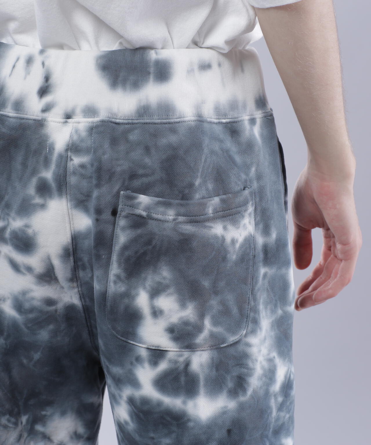 b3b27274-36bb-553e-8e38-300c6c98c35f_Image