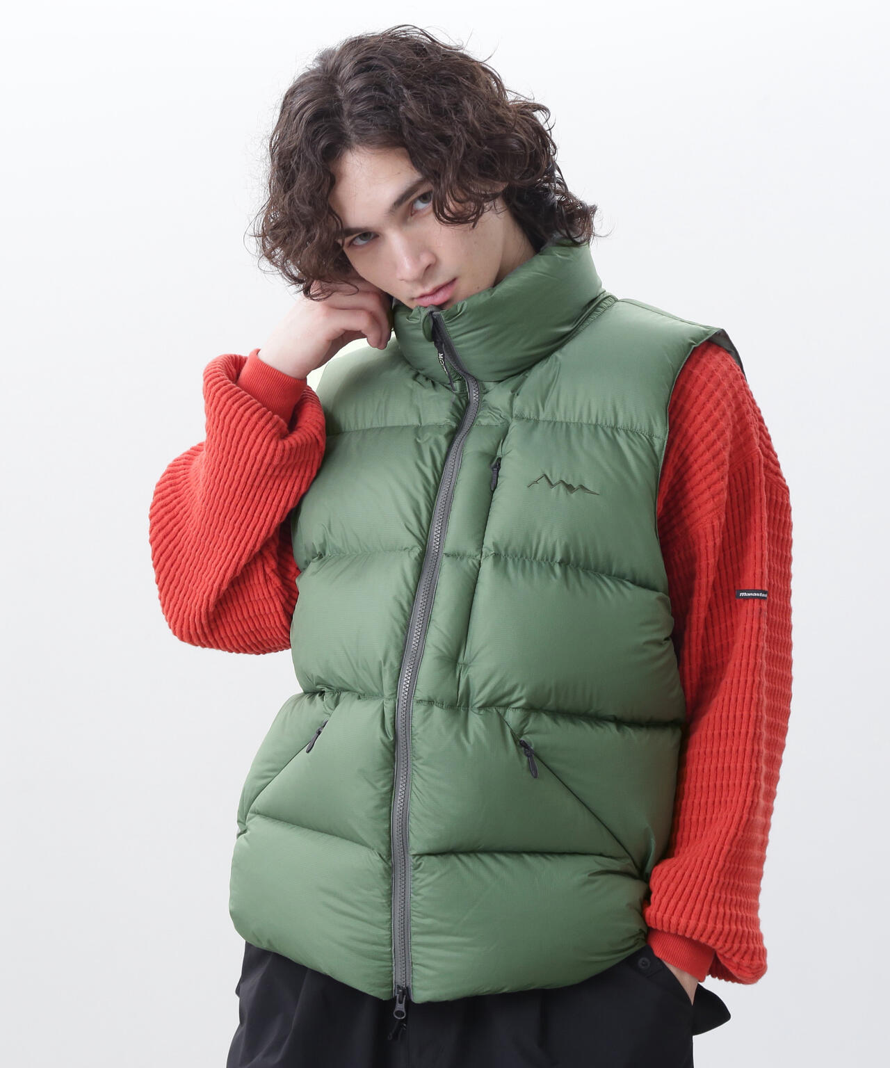 f046686f-17cb-5ebc-8db8-68d249fb88e0_Image