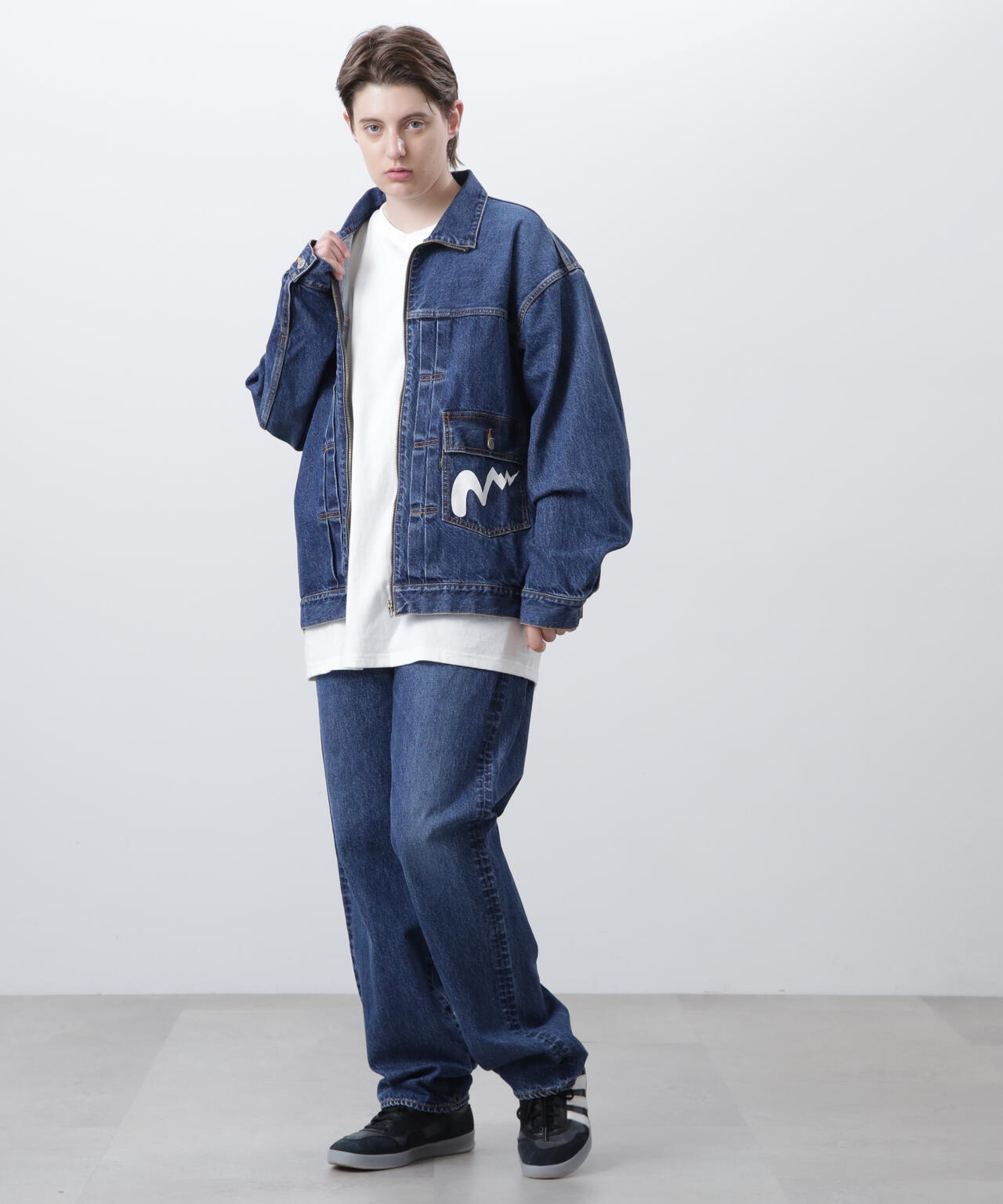 17352e82-5d6b-584a-b7e8-79a2c2c12e5b_Image