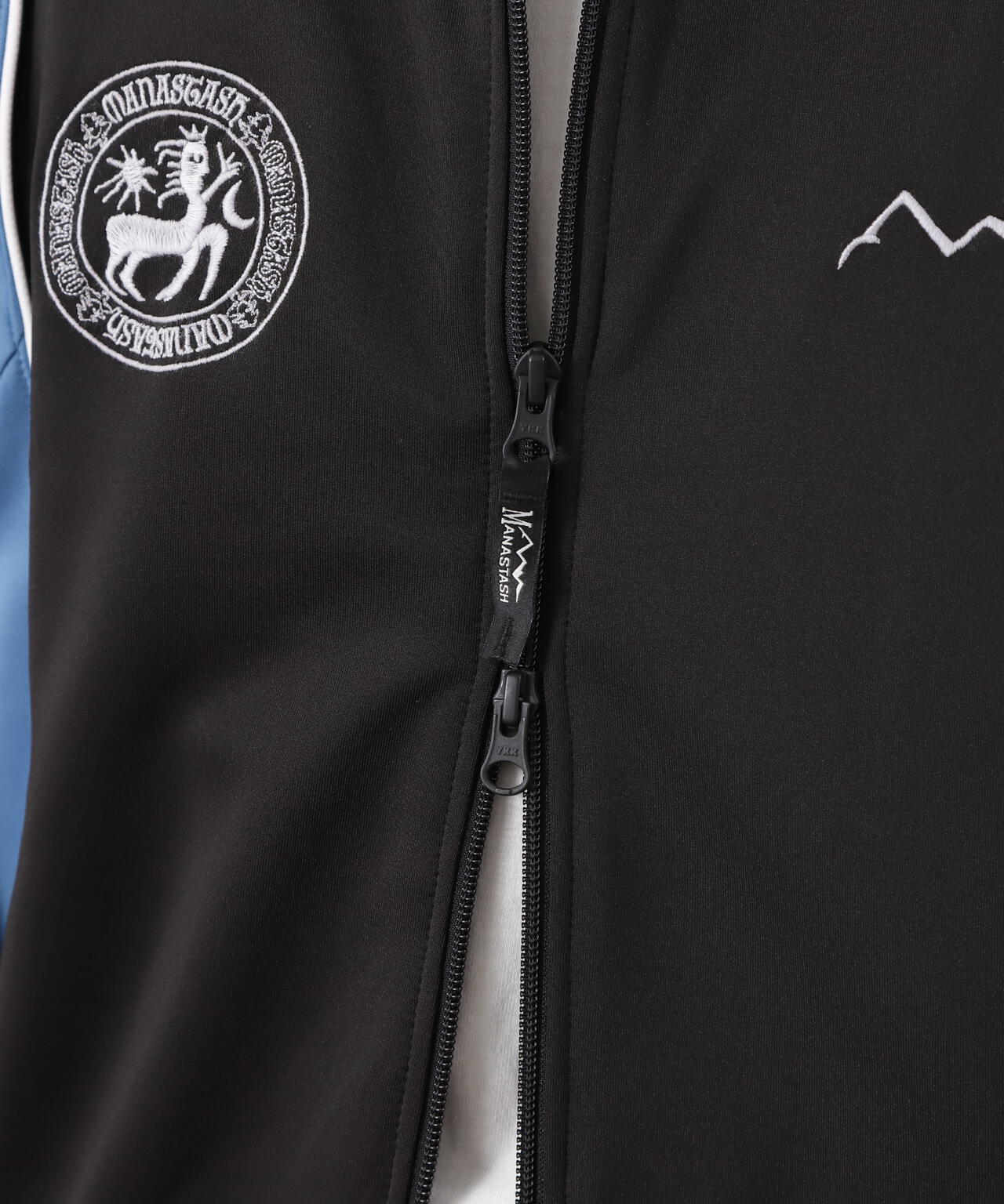 077e8dc0-75ee-5966-a1a7-baea29bd4317_Image