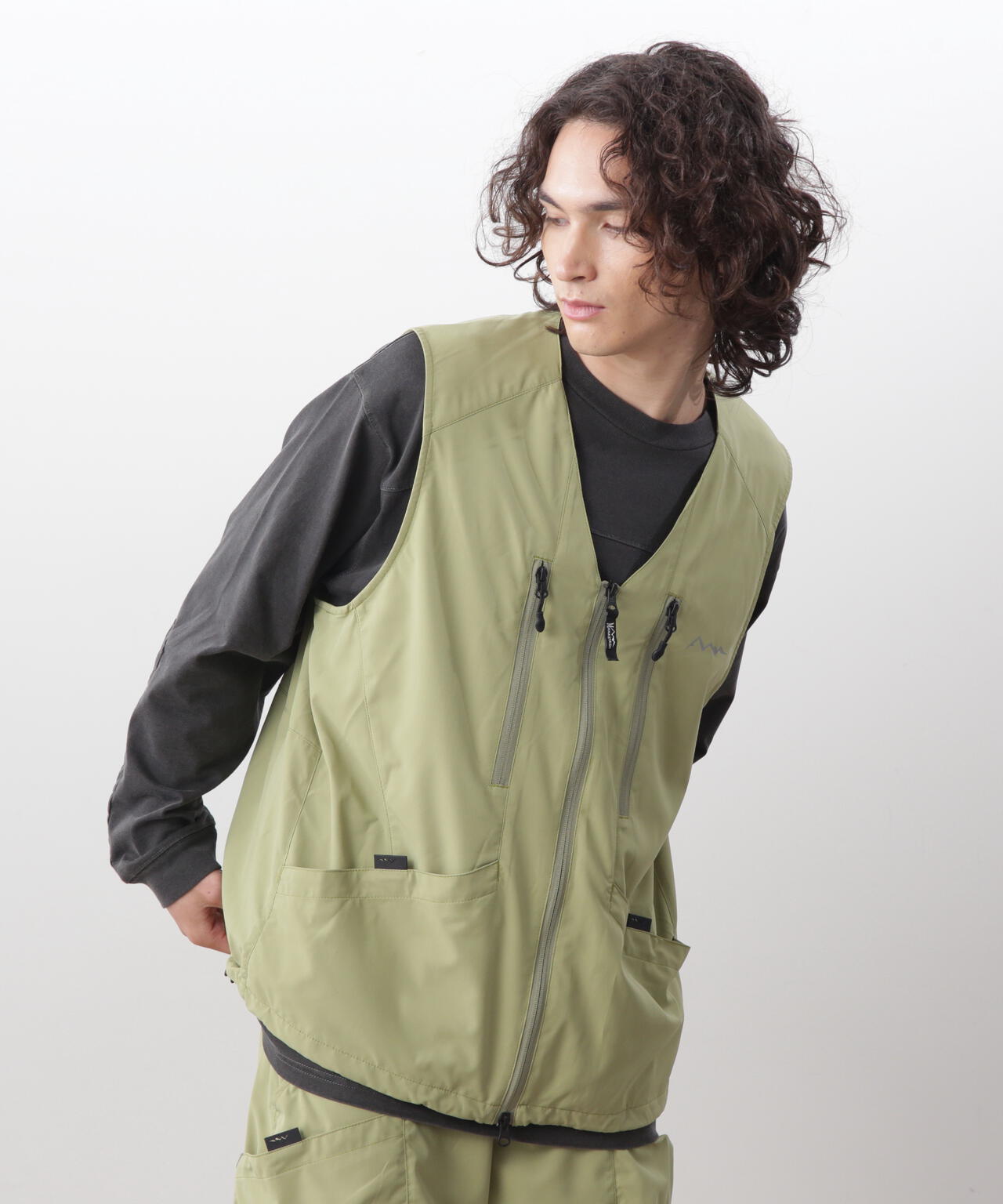 21b71768-c24b-5f12-8fc0-8b3e02f4b633_Image