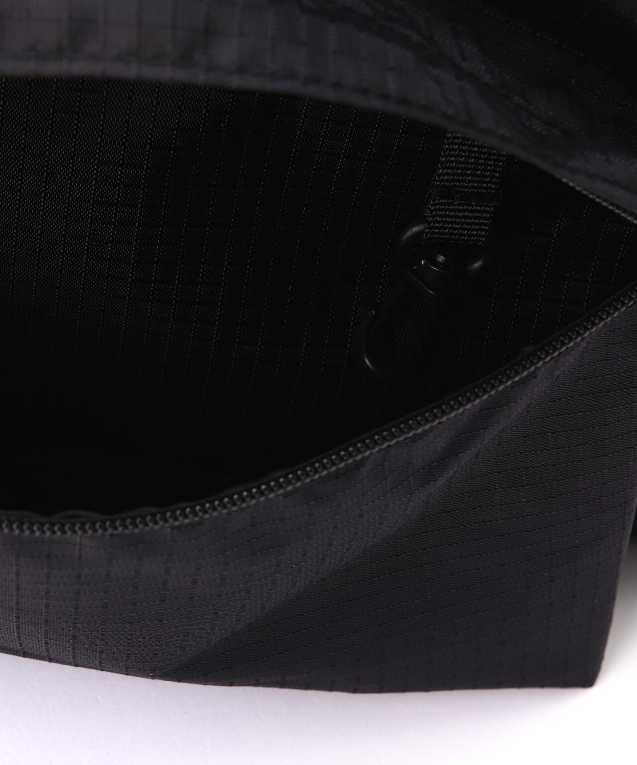 093d91e2-42cf-59e7-98ea-823df8eb0069_Image