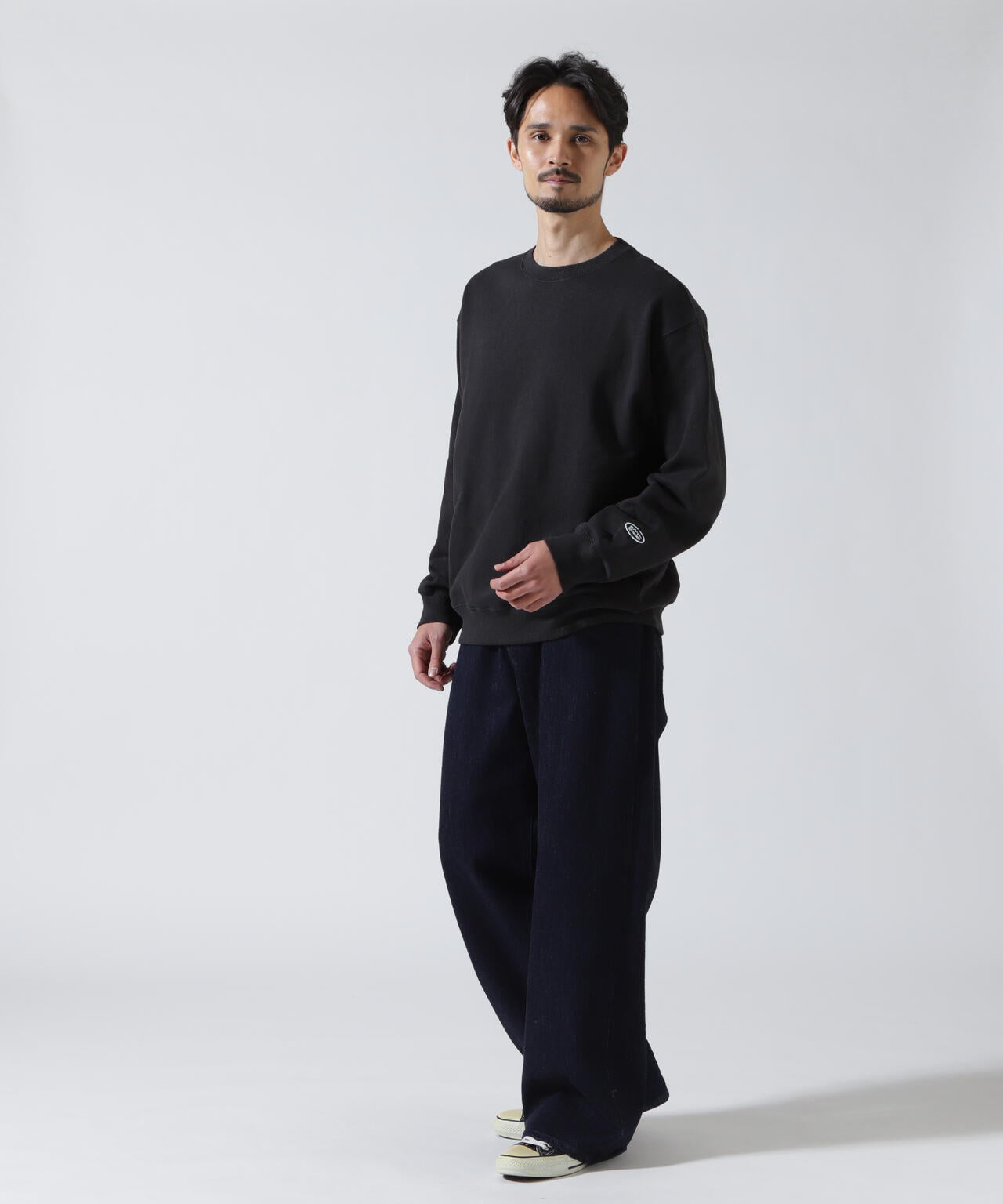 Height 178 Chest 92 Waist 76 hips 95 Shoes 27.0 着用サイズ:L