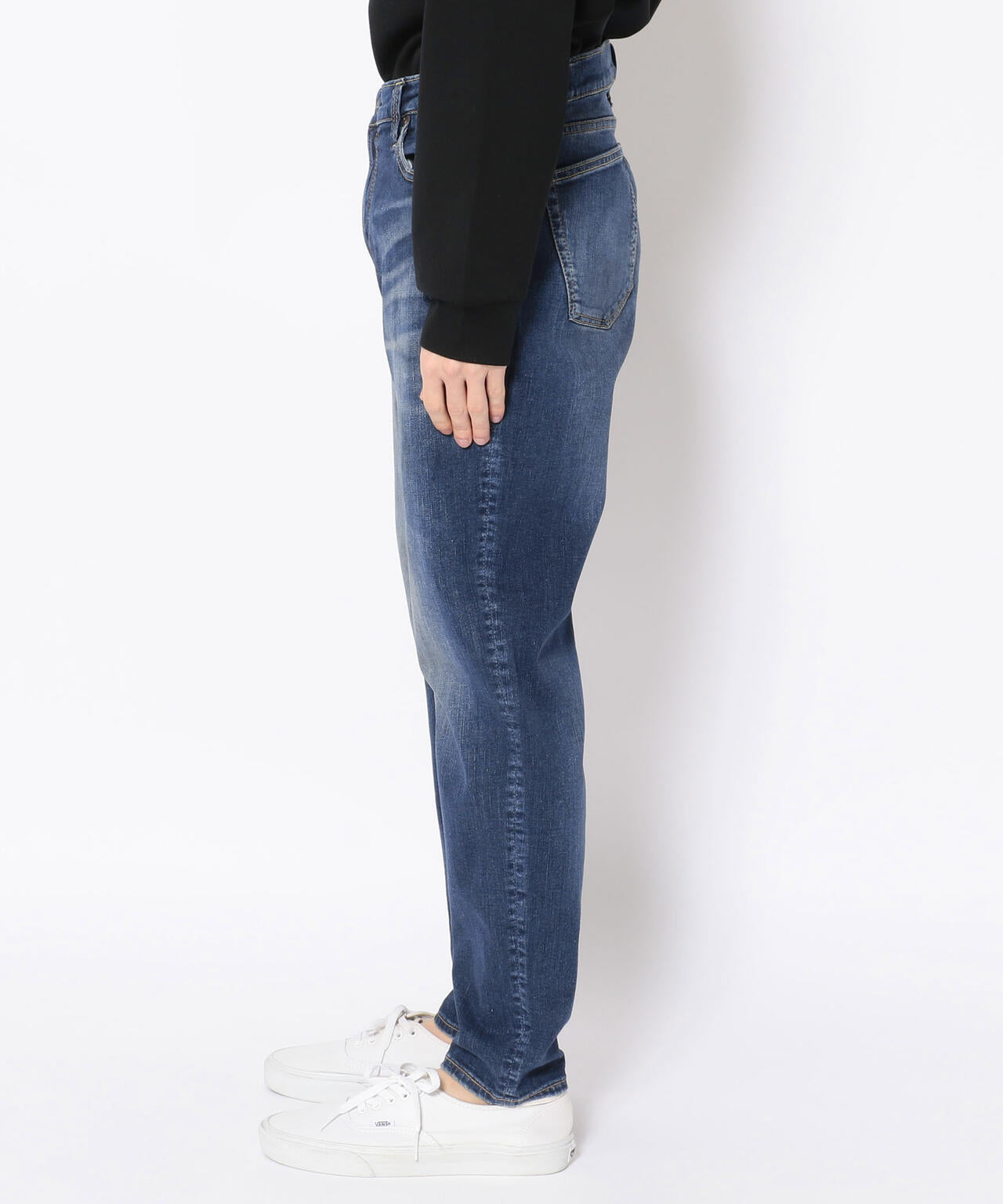 f8466077-95a5-5fa5-950a-6c9d4e60b48c_Image