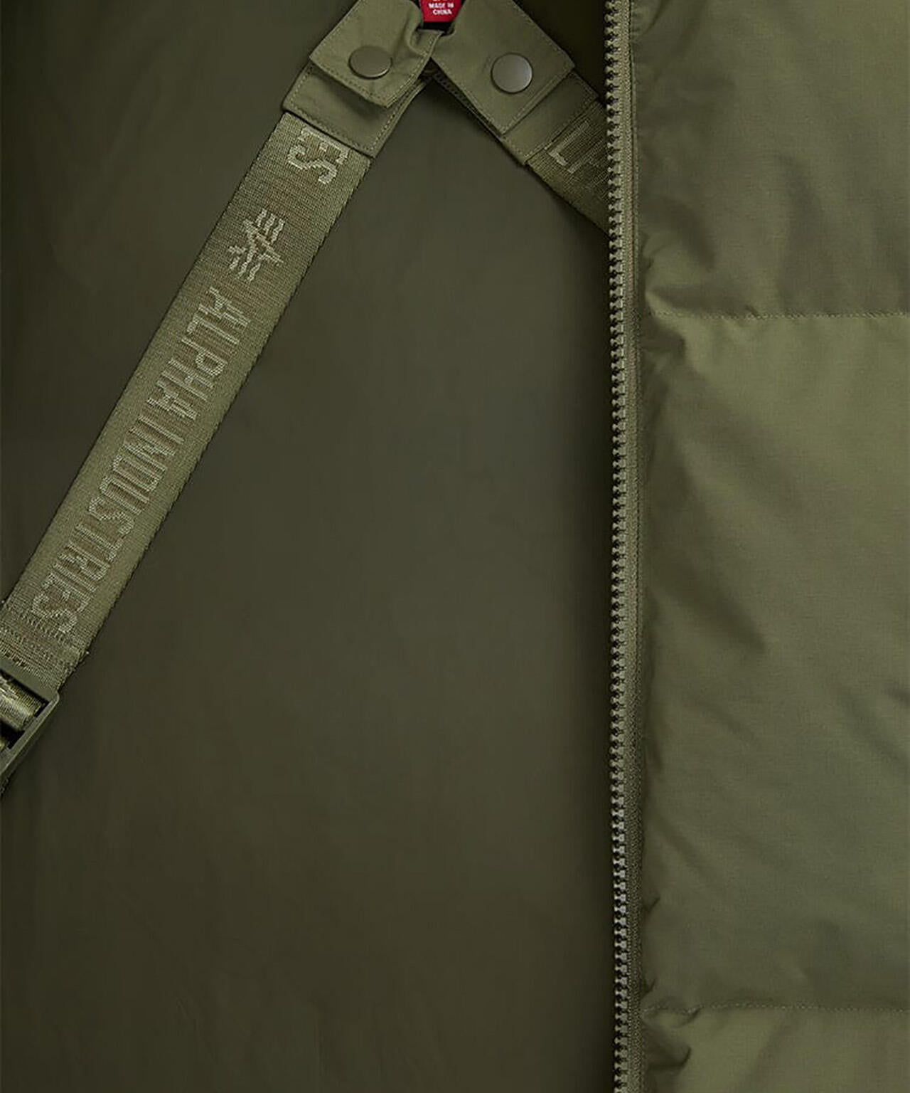 PUFFER PARKA