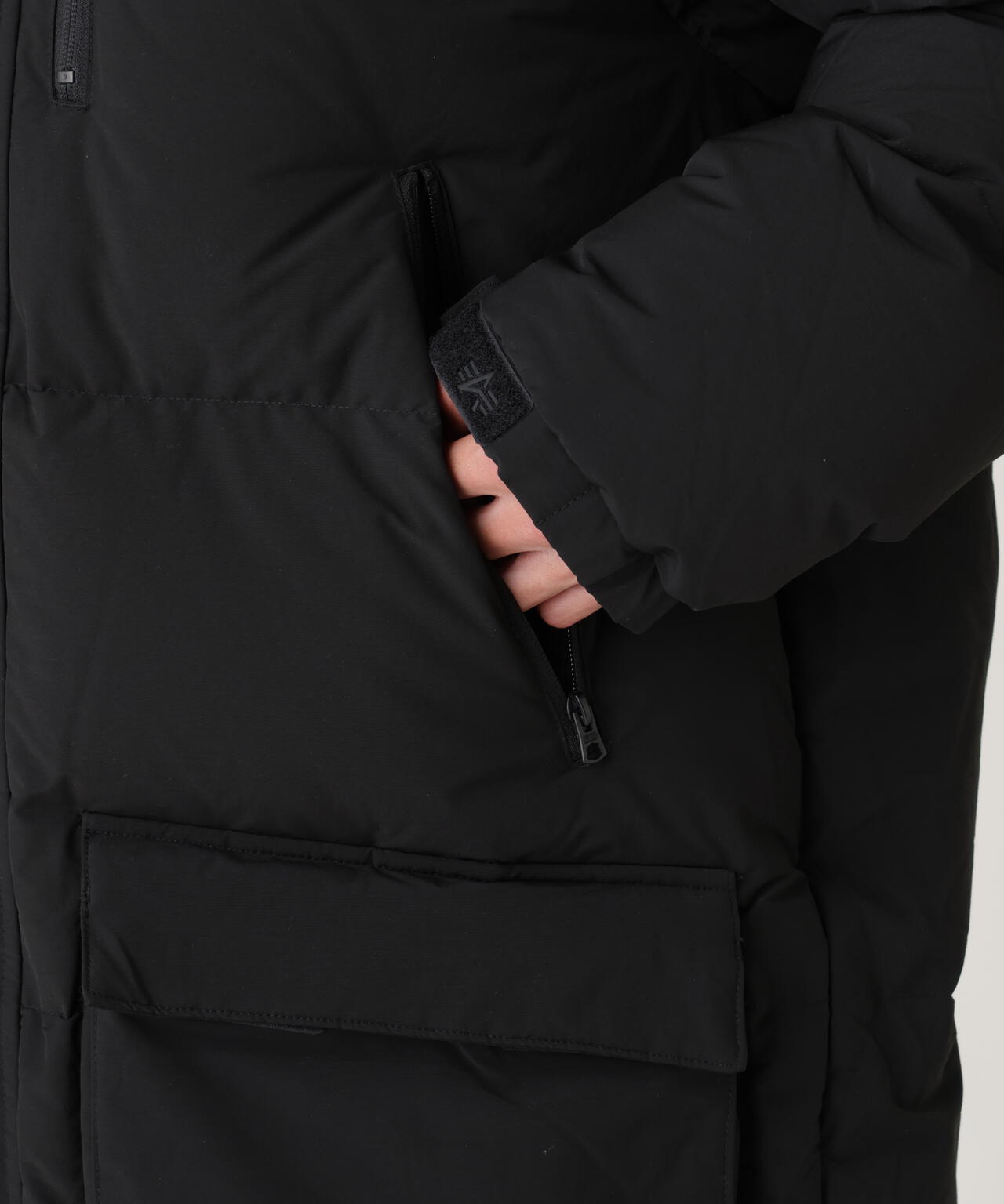 LONG PUFFER PARKA / ロング パファー パーカ