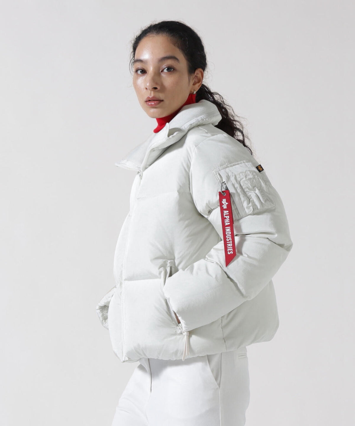 WOMENS SIERRA SHORT PUFFER