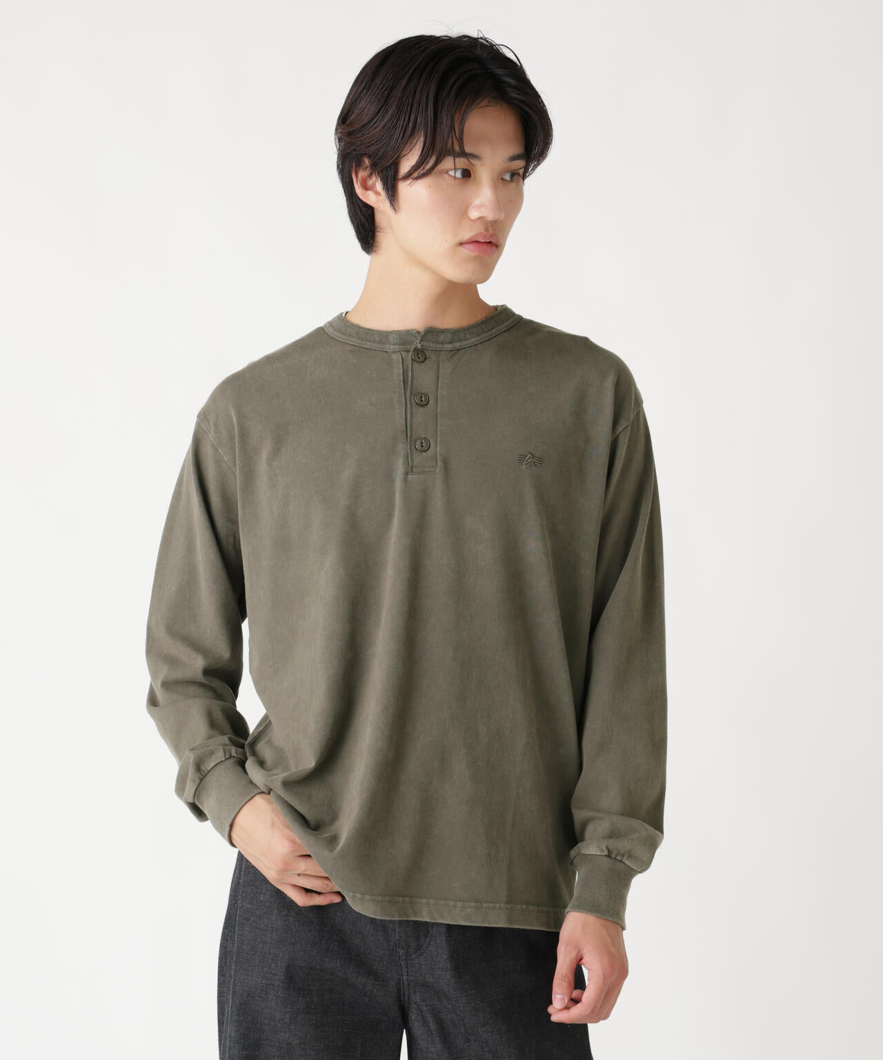 SNOW WASH LS HENLEY NECK T-SHIRT