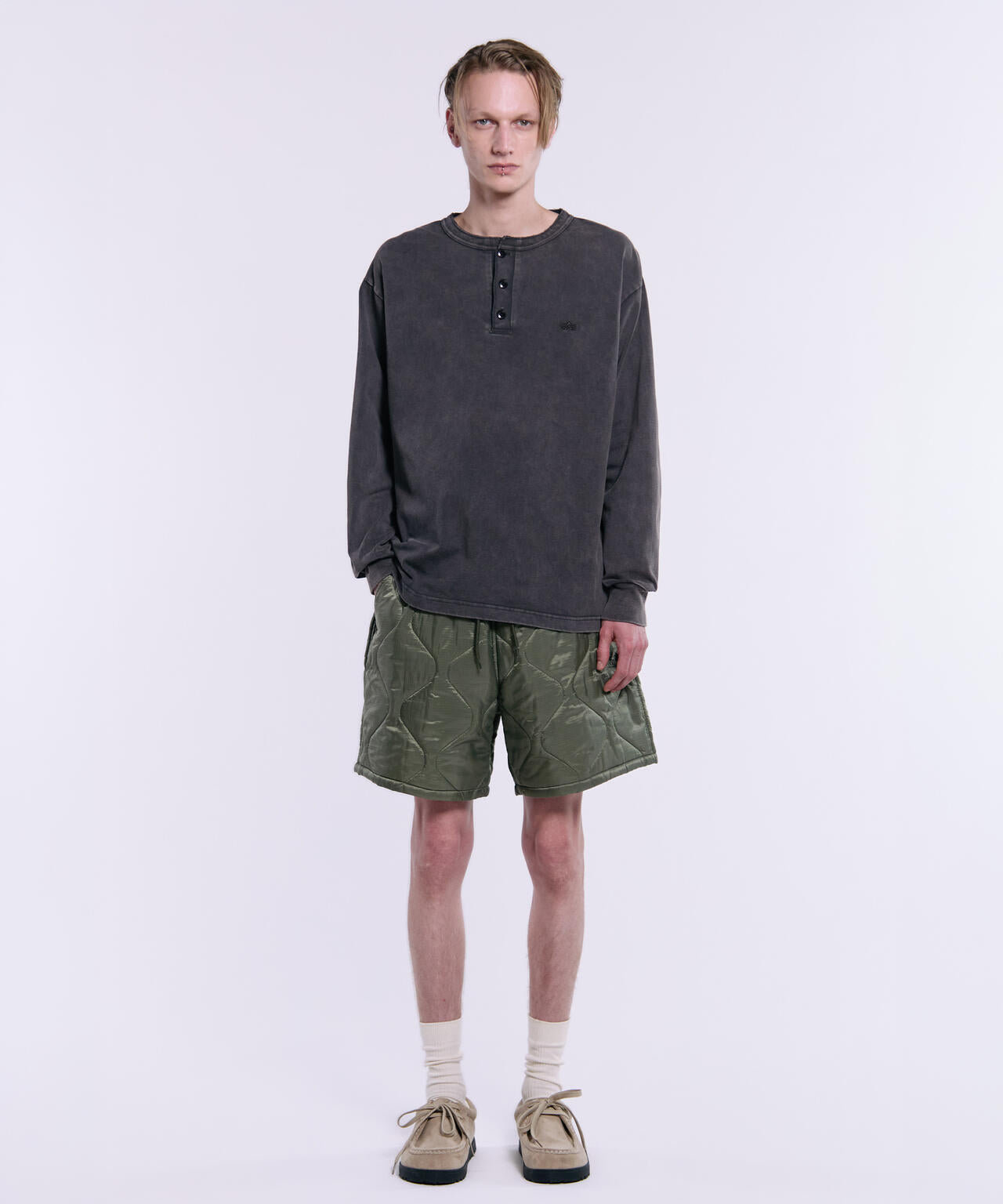 SNOW WASH LS HENLEY NECK T-SHIRT