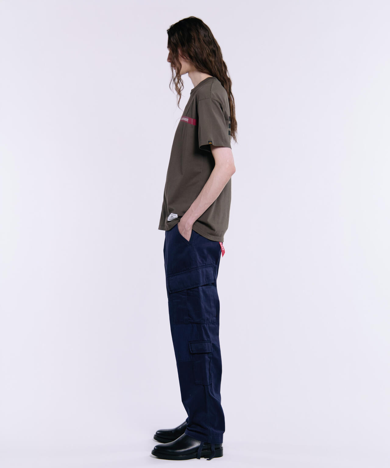 ALPHA RED RIBBON T-SHIRT / アルファ レッド リボン ティーシャツ
