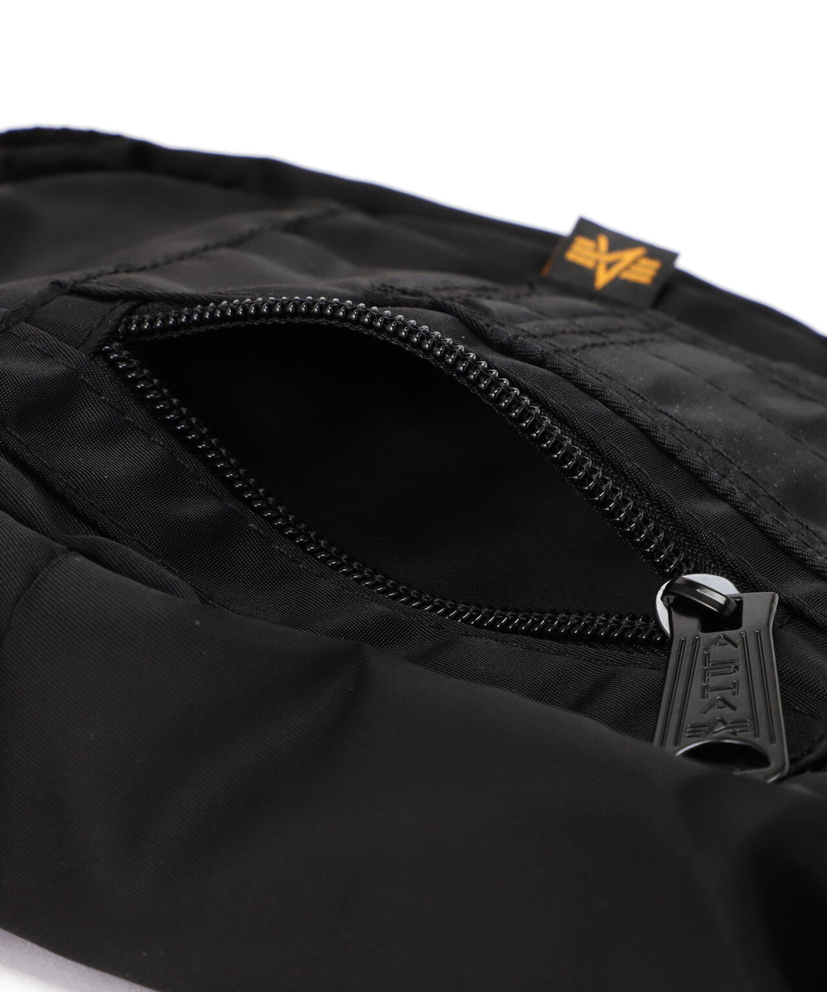 Crew Carry Bag