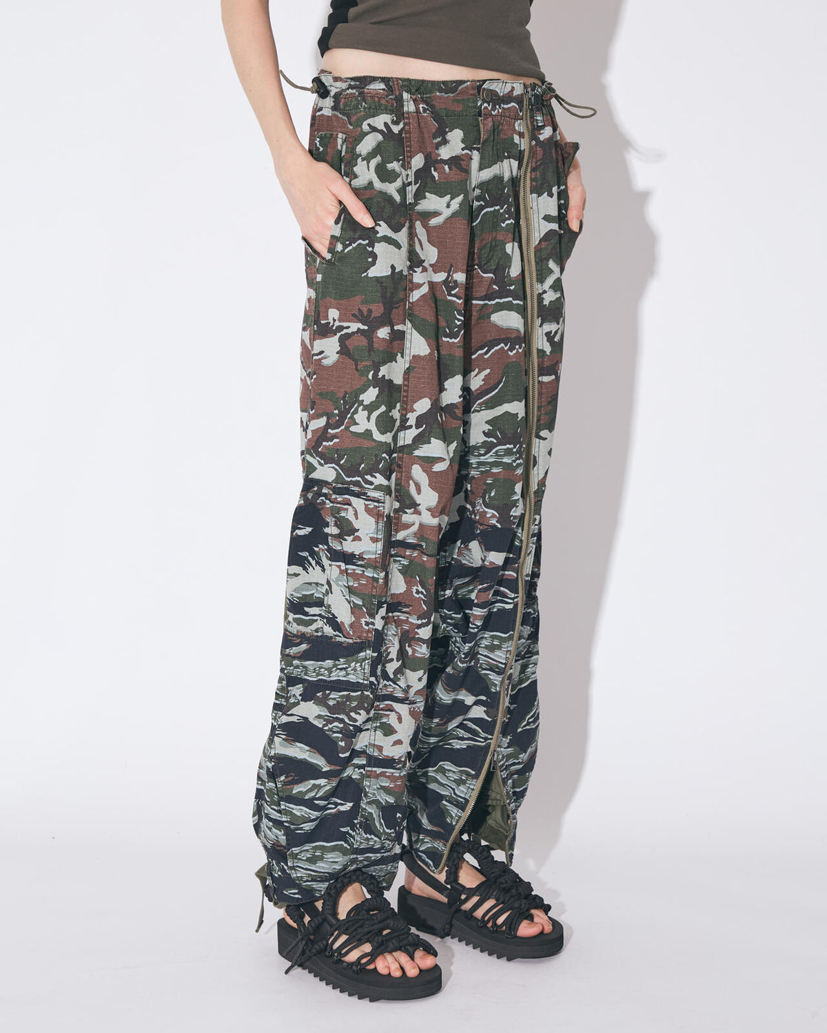 beautiful people × Alpha|double-end camouflage cargo pants